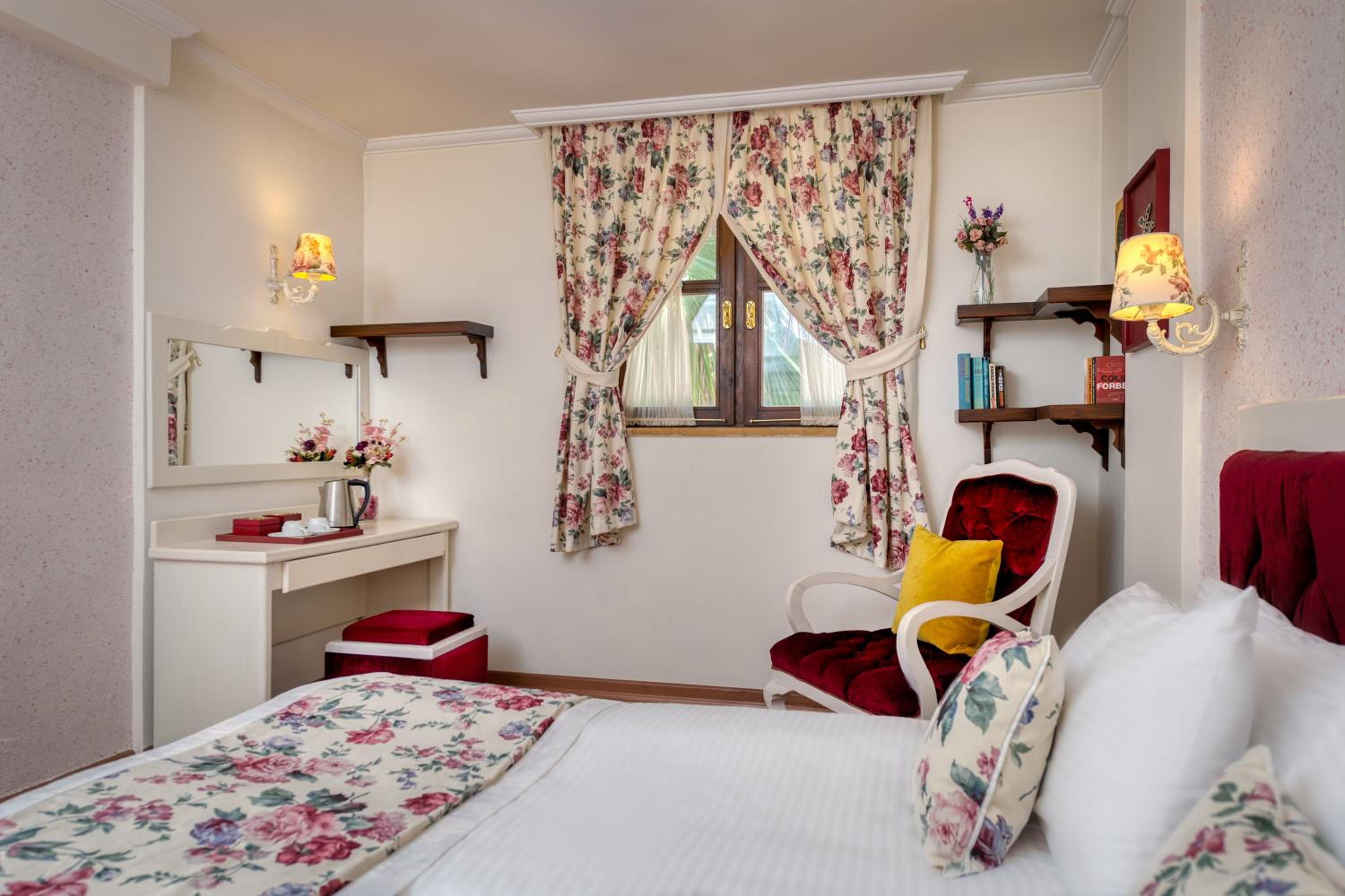 Adalya Port Hotel - Image 14