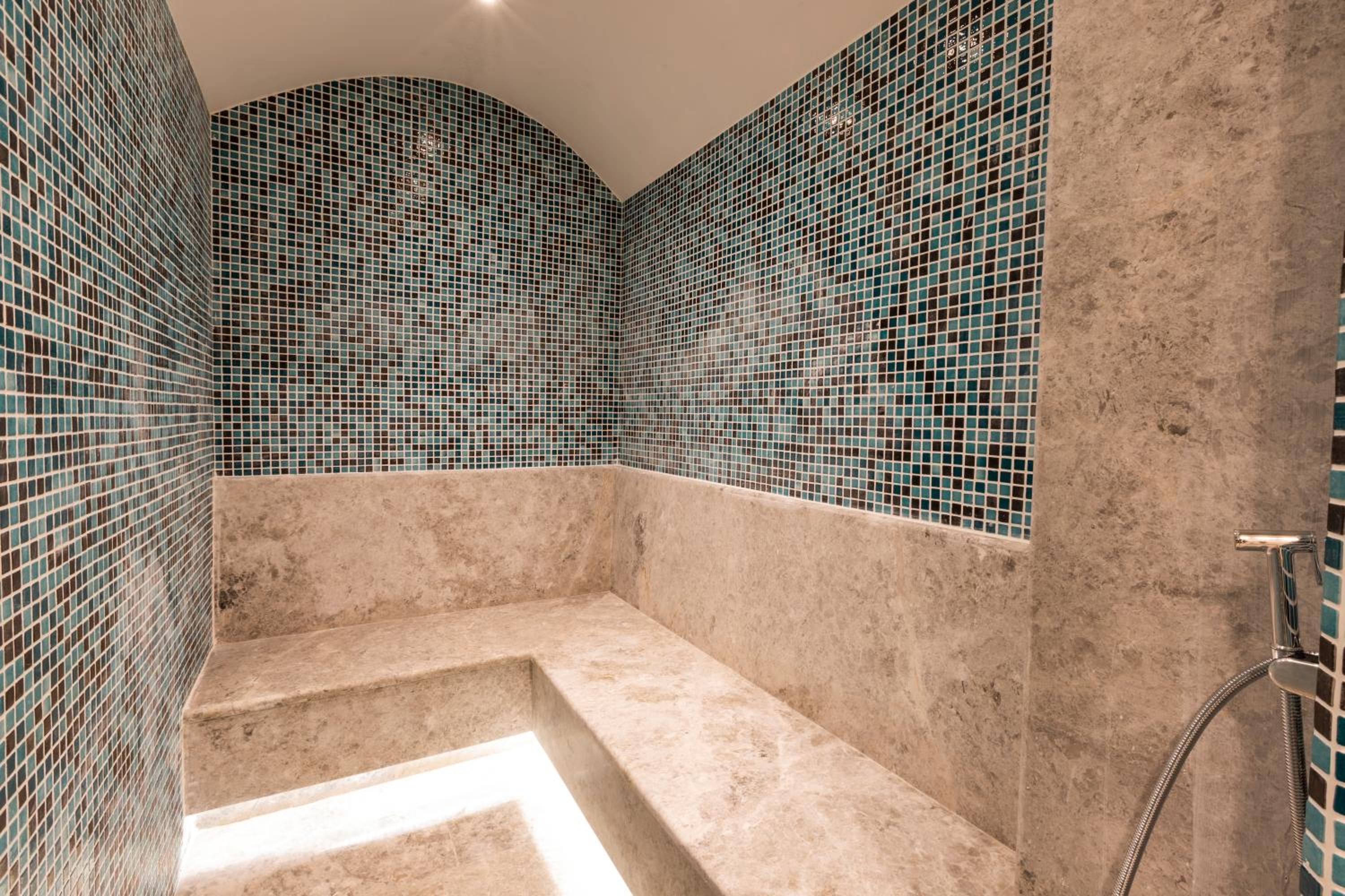 Radisson Otel İstanbul Harbiye - Image 53
