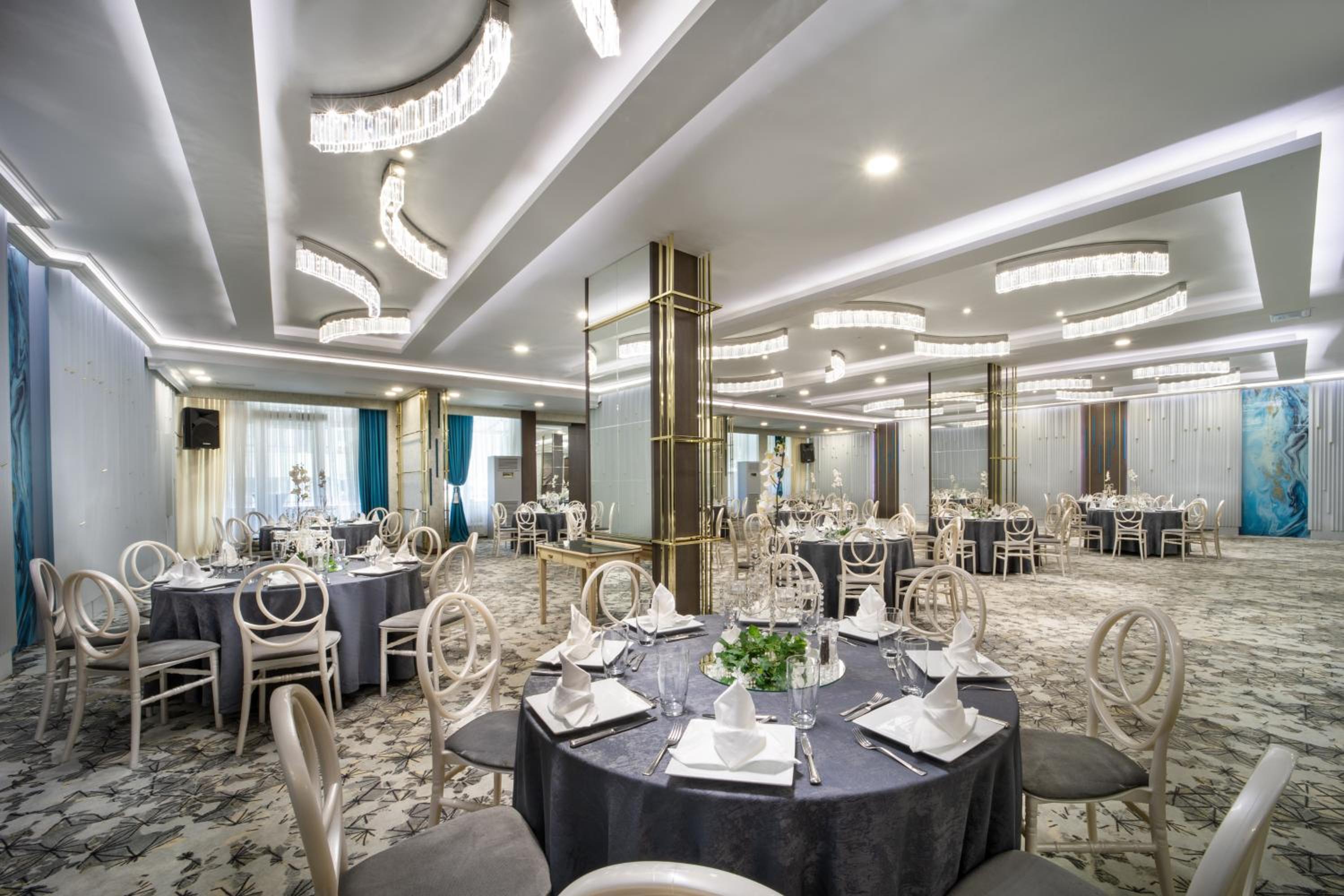 The Wings Hotels Neva Palas - Image 6