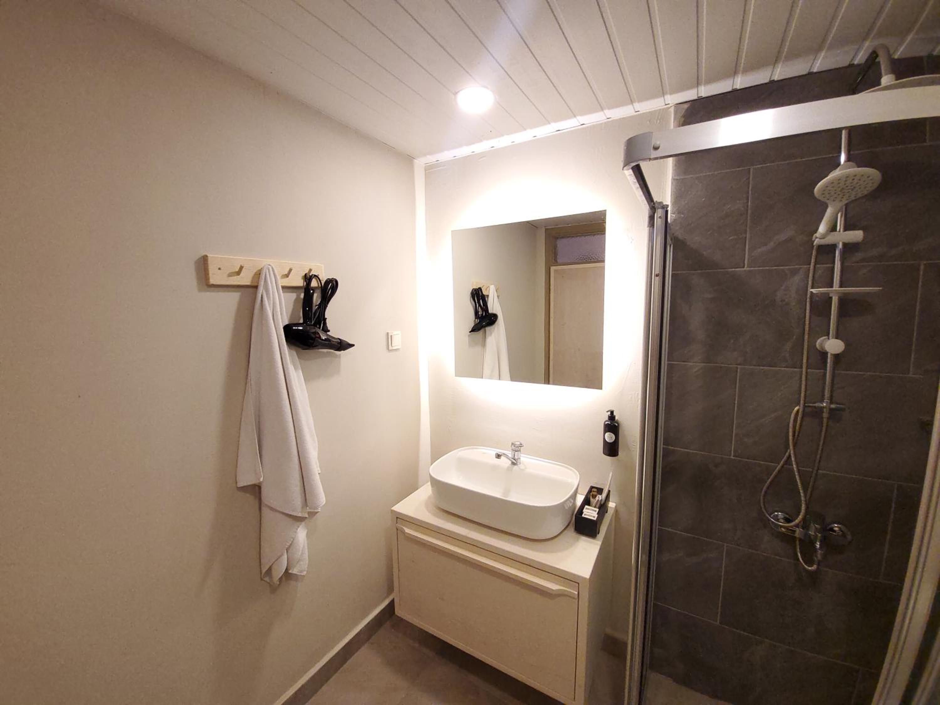 Sun Hotel By En Vie Beach - Image 41