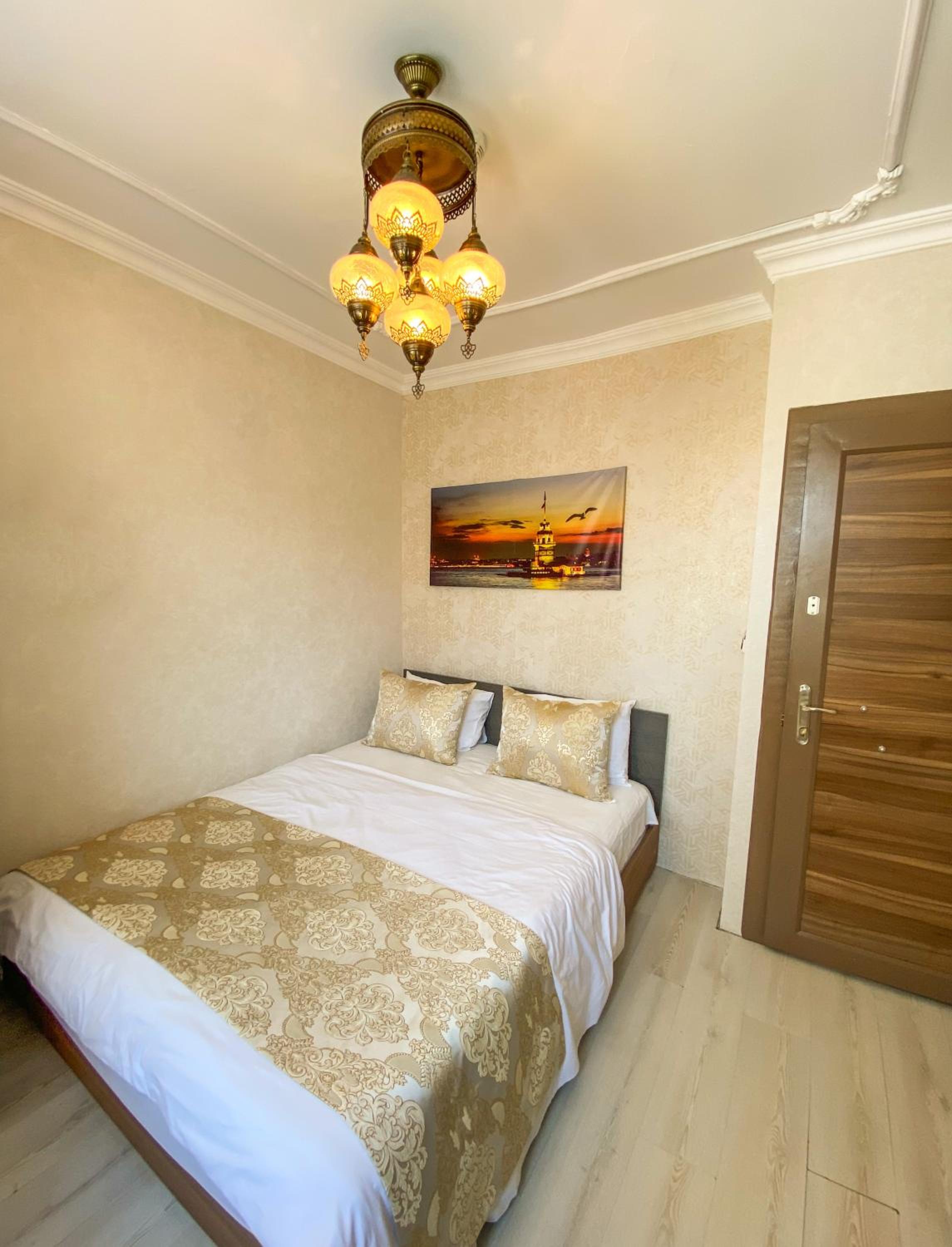 Boutique Sultan Hotel - Image 59