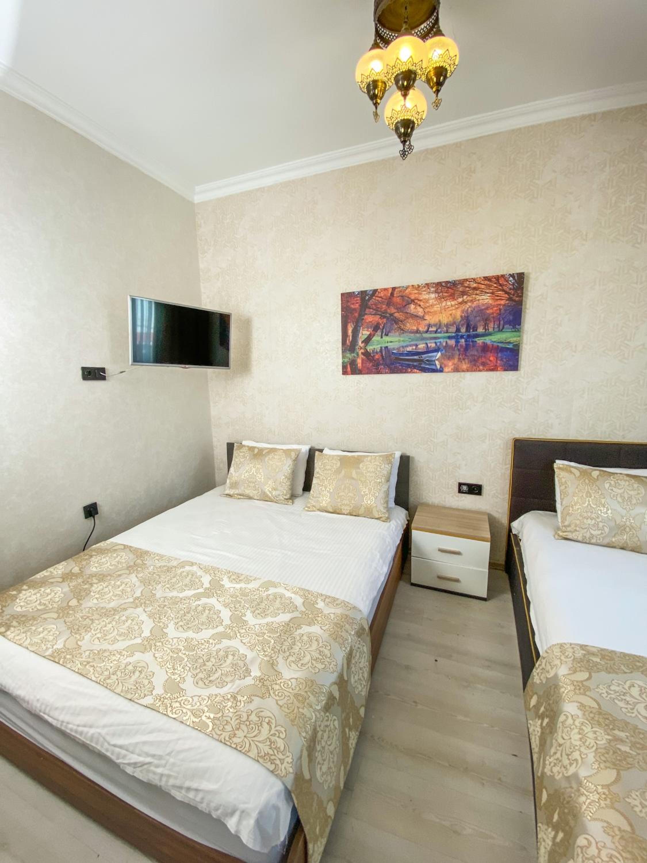 Boutique Sultan Hotel - Image 67