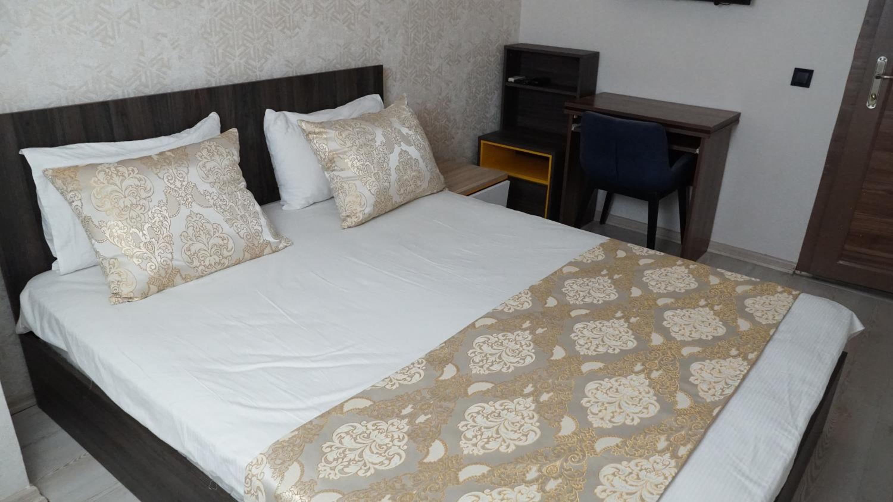 Boutique Sultan Hotel - Image 30
