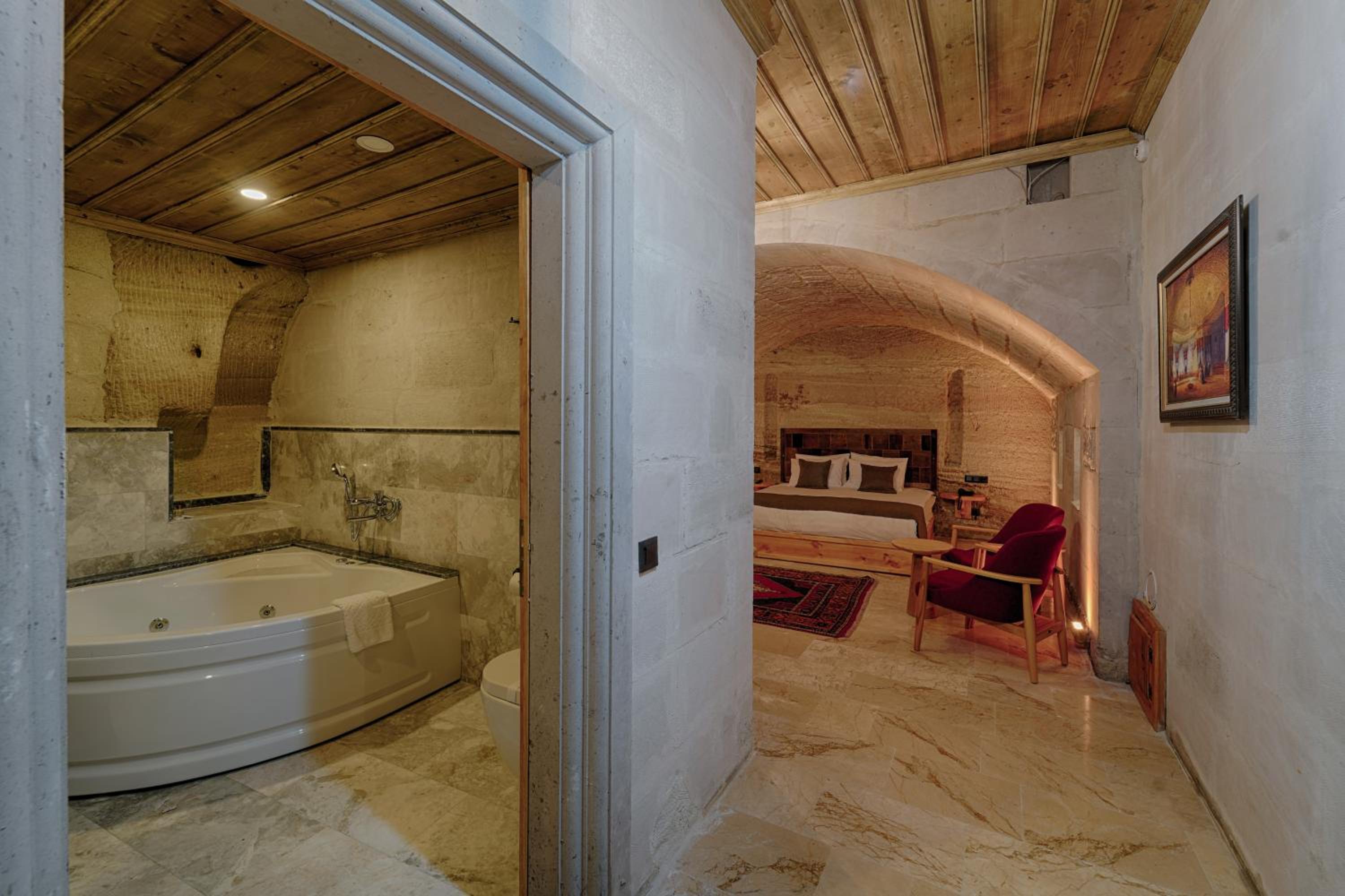 Concept Cave Suites - Image 22