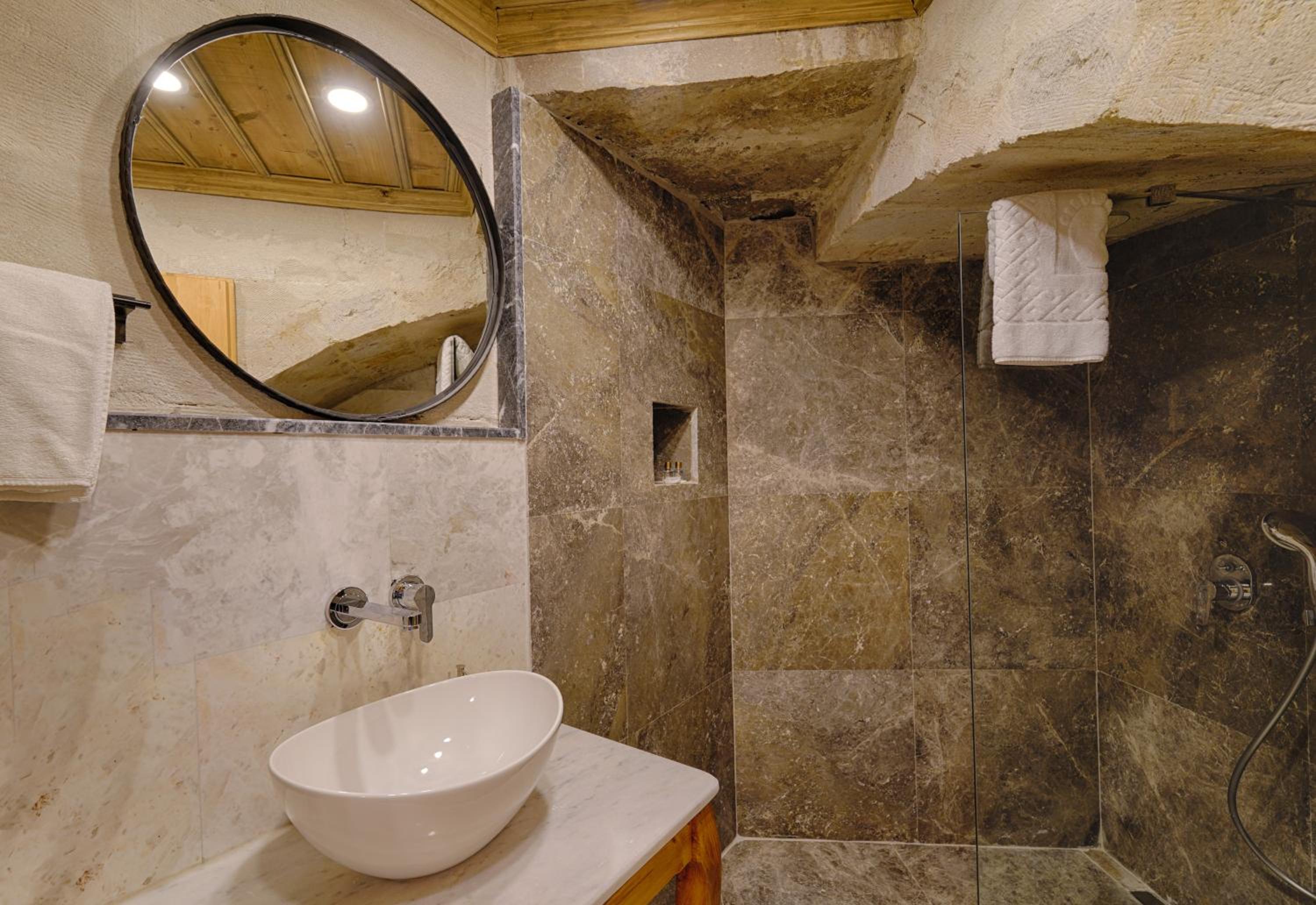 Concept Cave Suites - Image 61