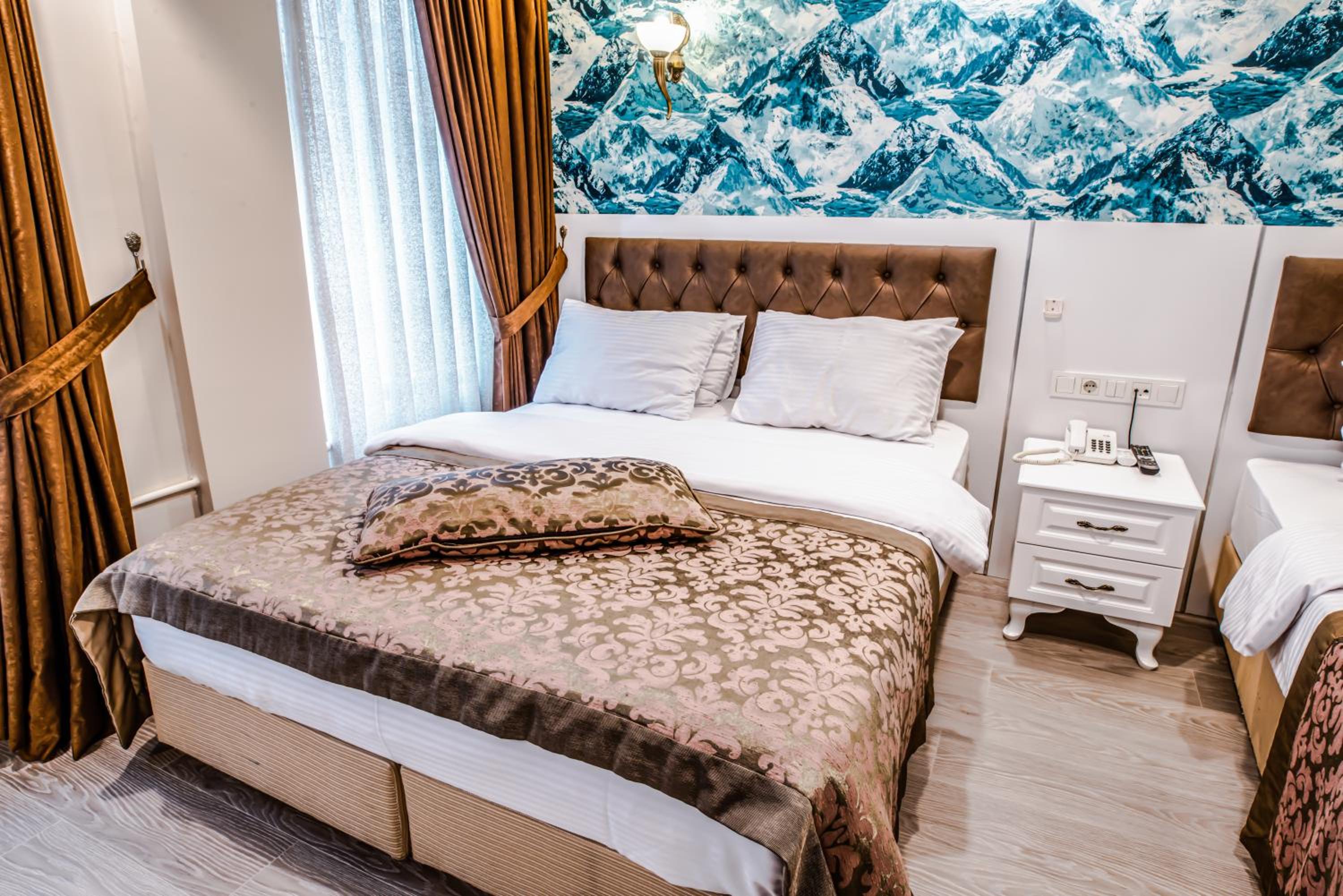 Lazz City Hotel - Image 27