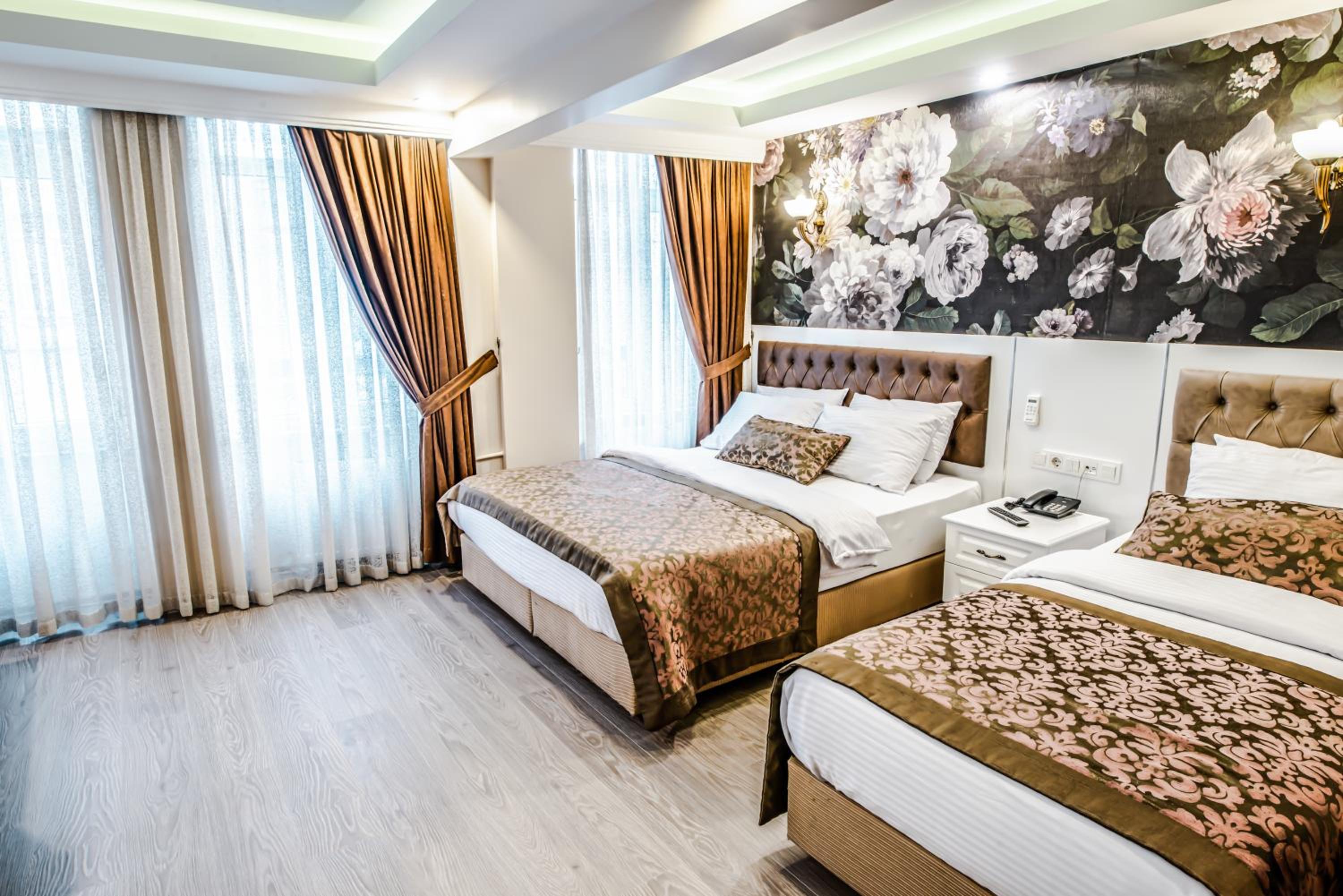 Lazz City Hotel - Image 13