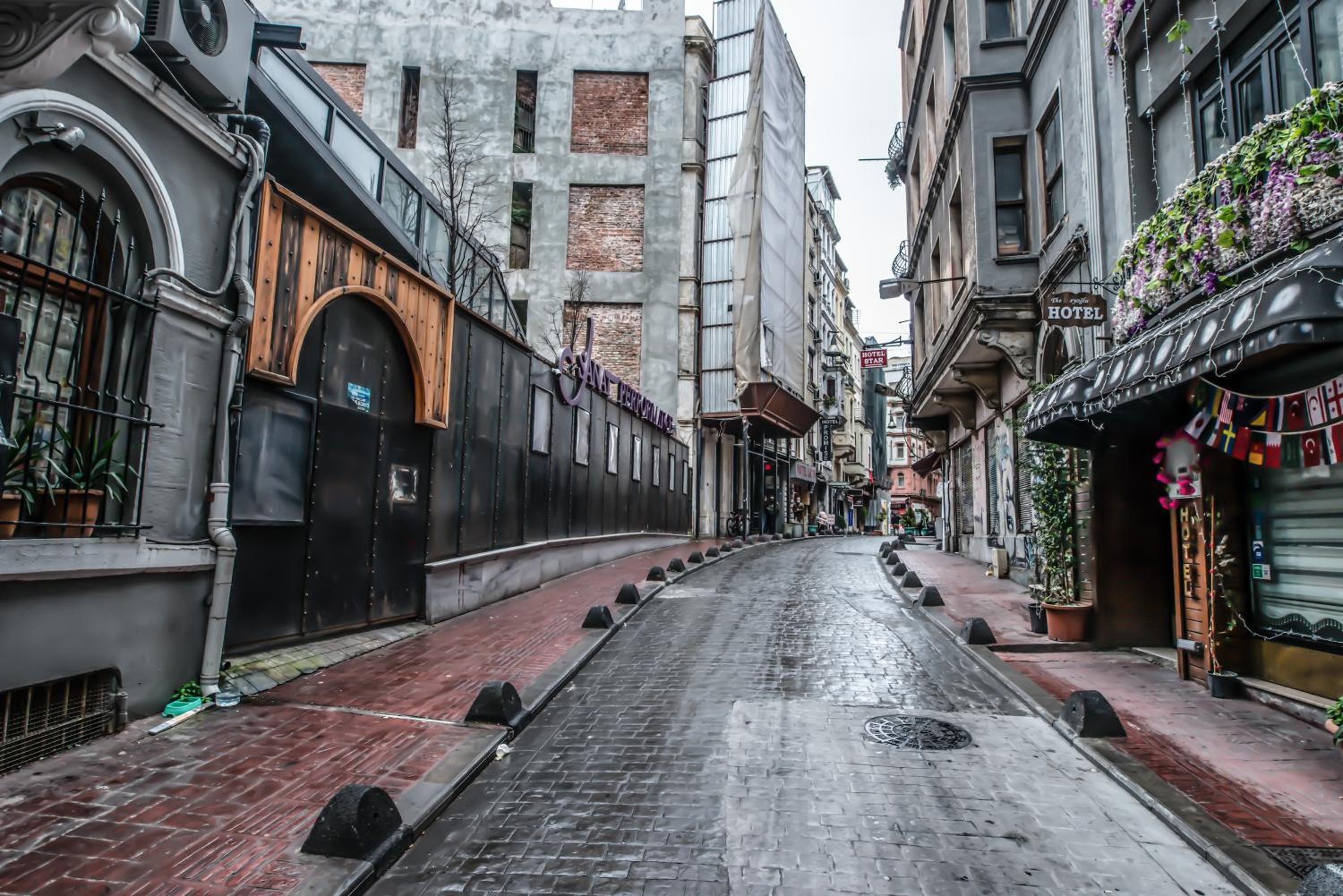 Lazz City Hotel - Image 18