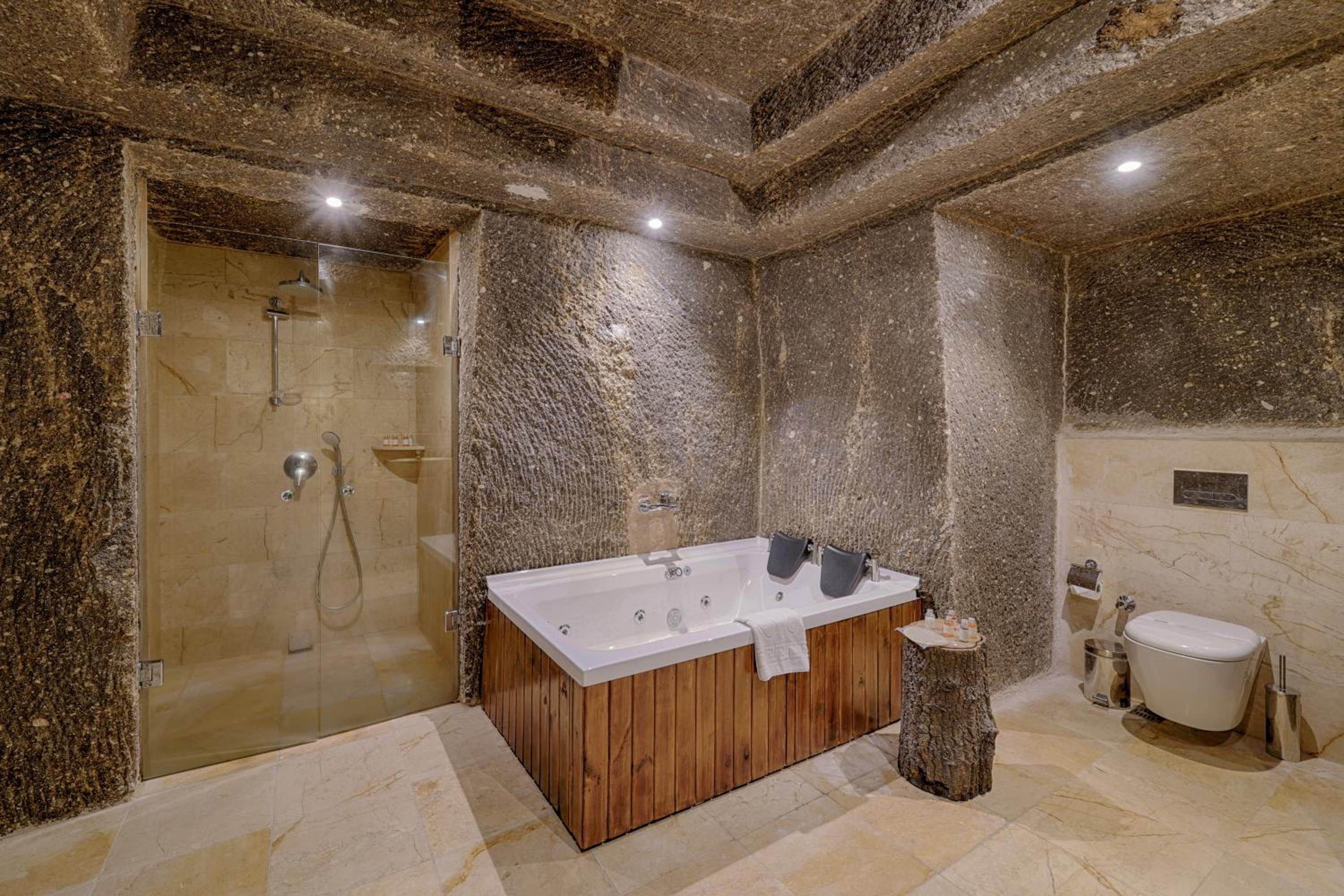 Hera Cave Suites - Image 208