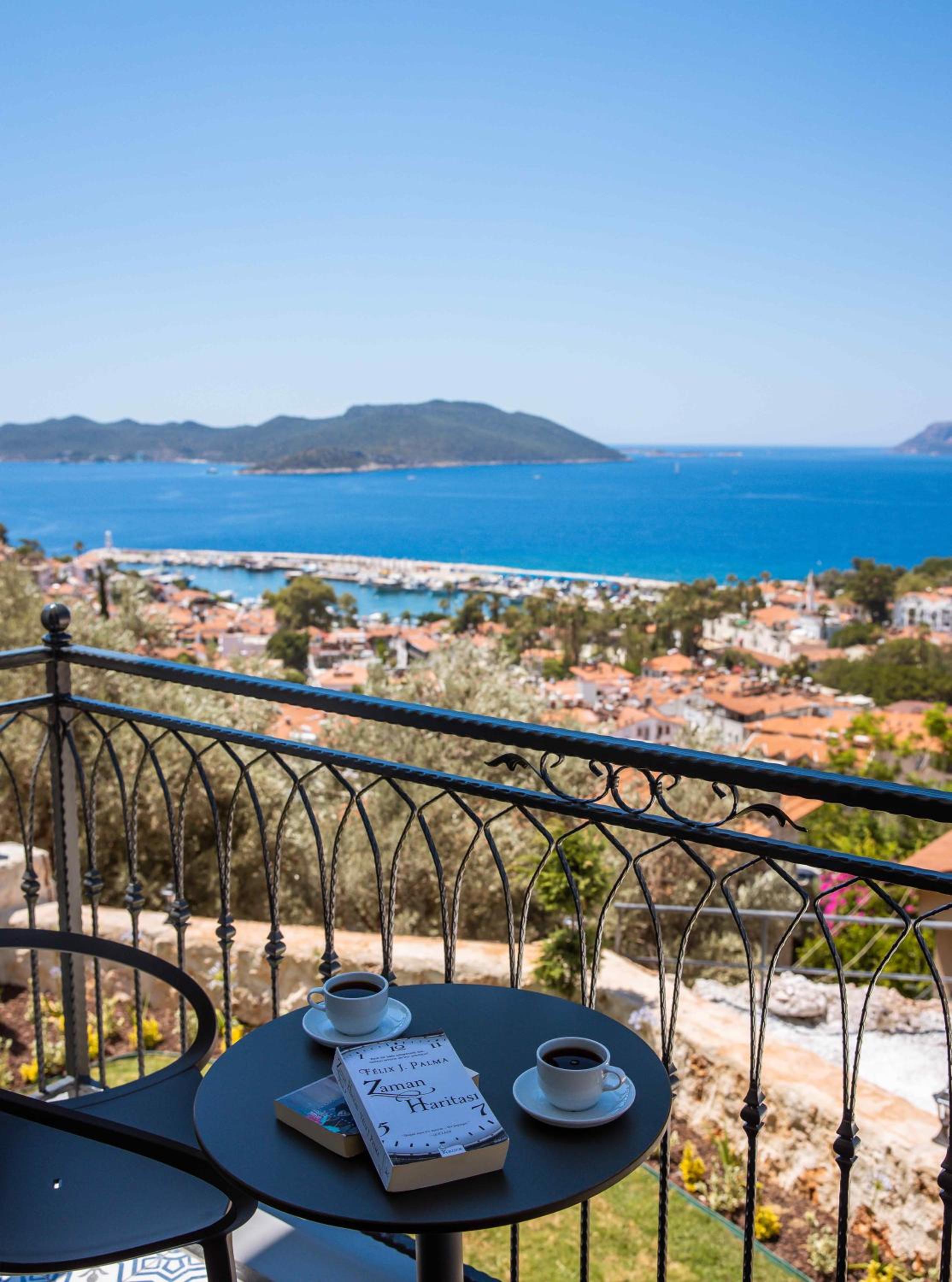 Lobelya Suites - Image 31