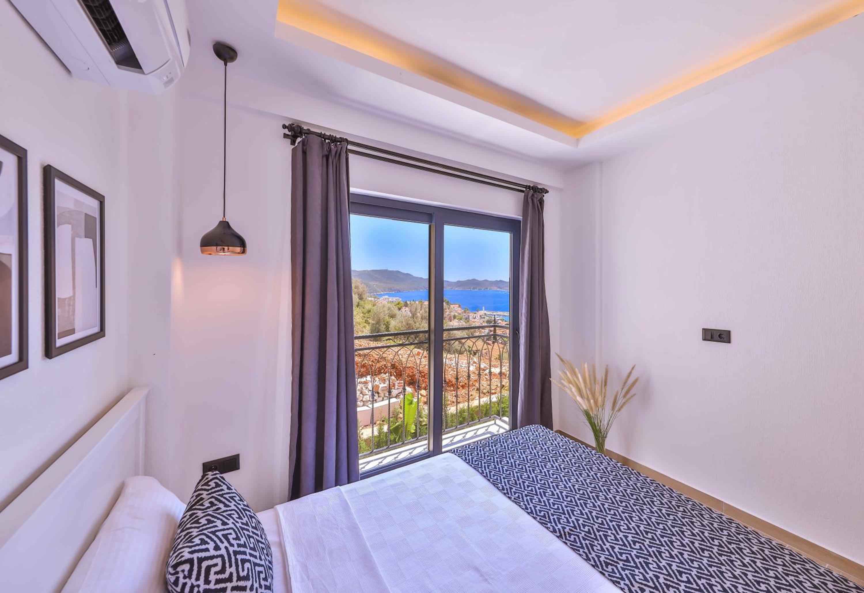 Lobelya Suites - Image 18