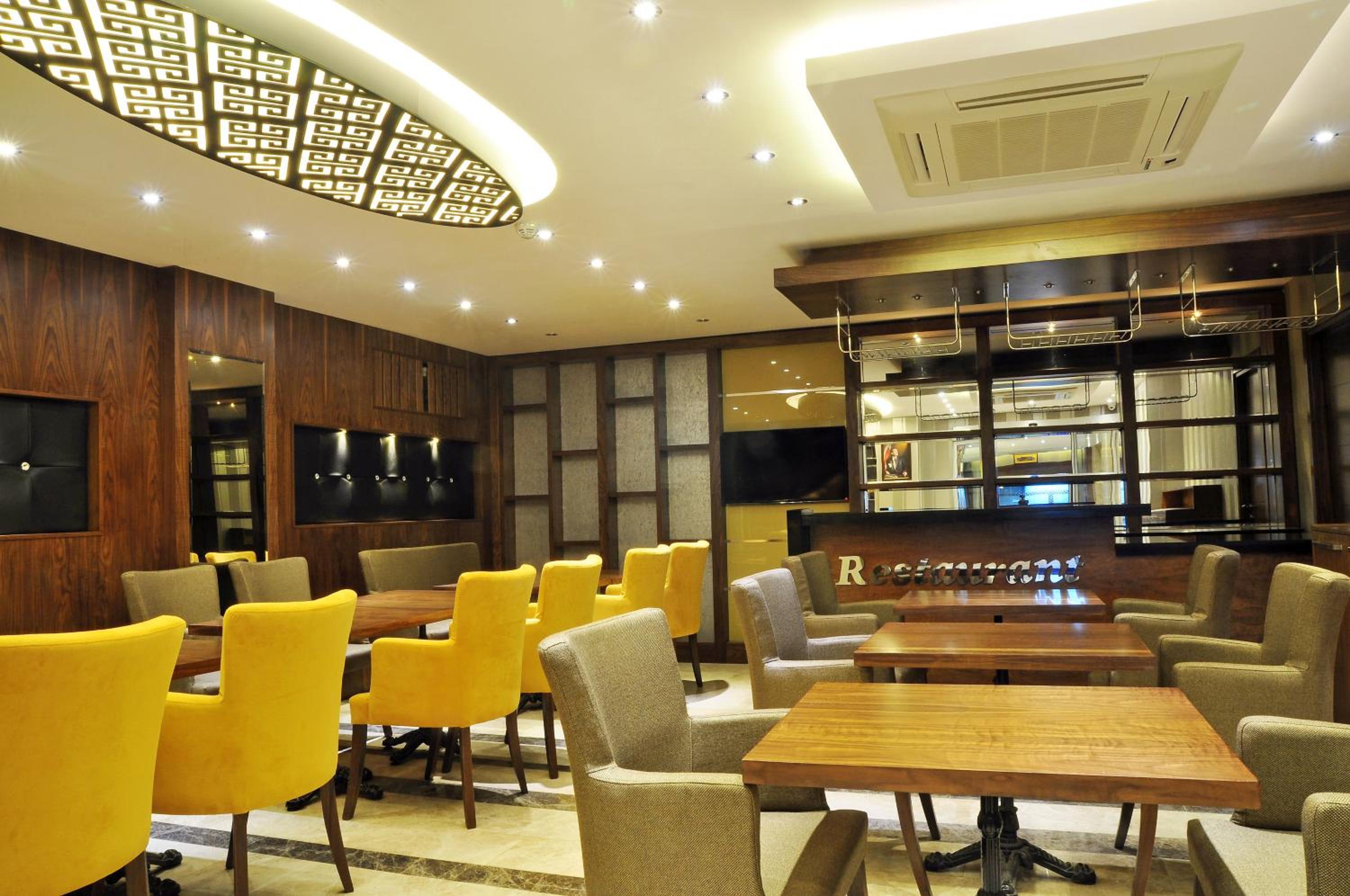 Avin Hotel - Image 10