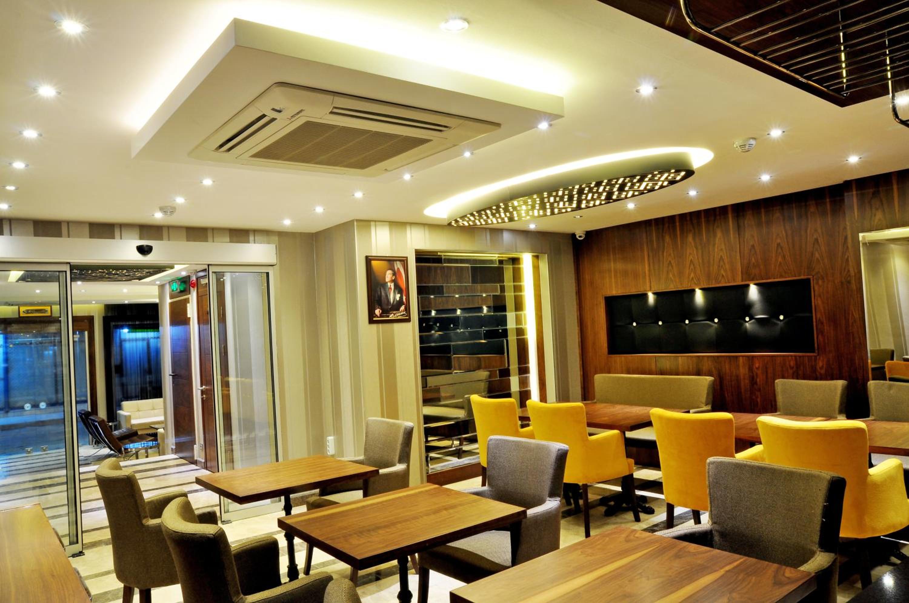 Avin Hotel - Image 12