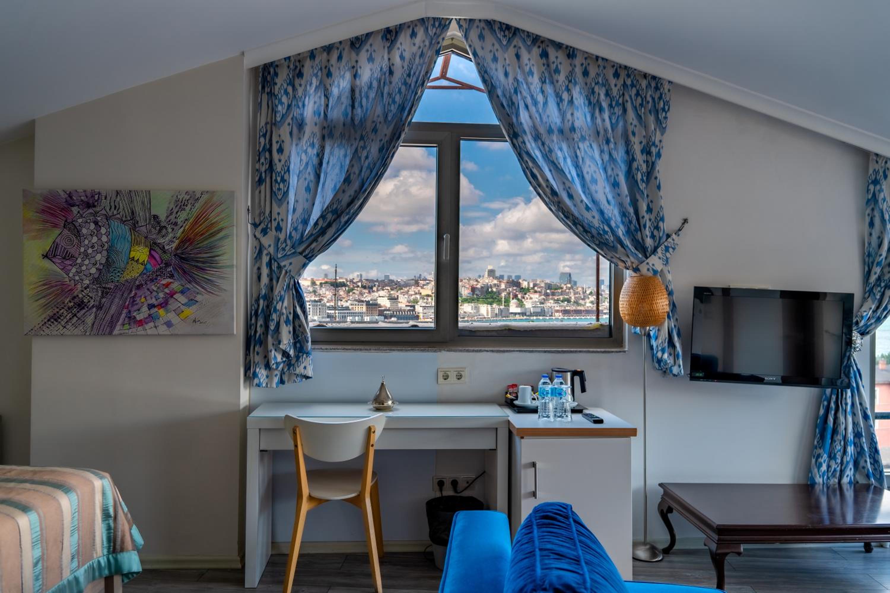 Elanaz Hotel - Image 36