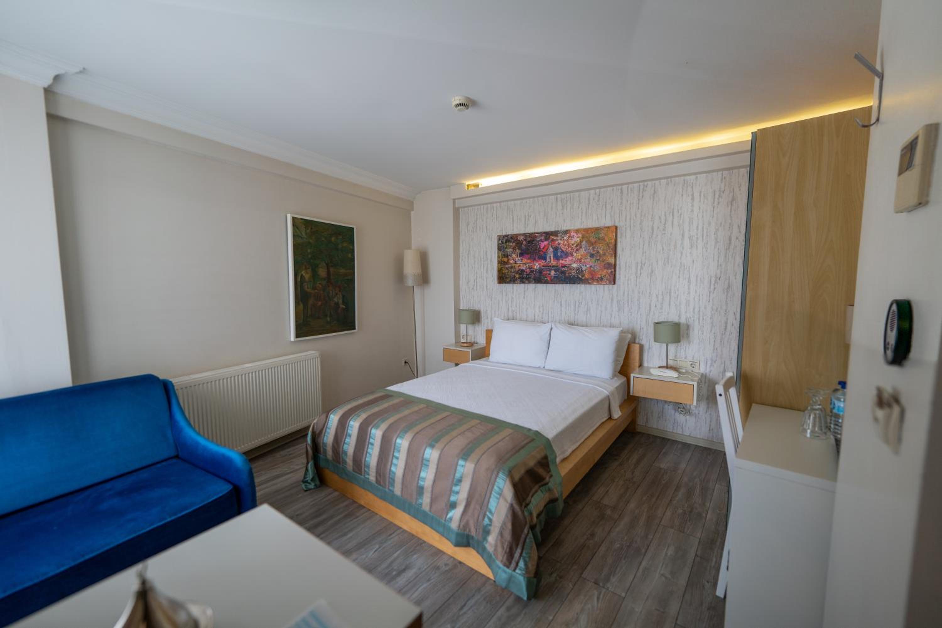 Elanaz Hotel - Image 62