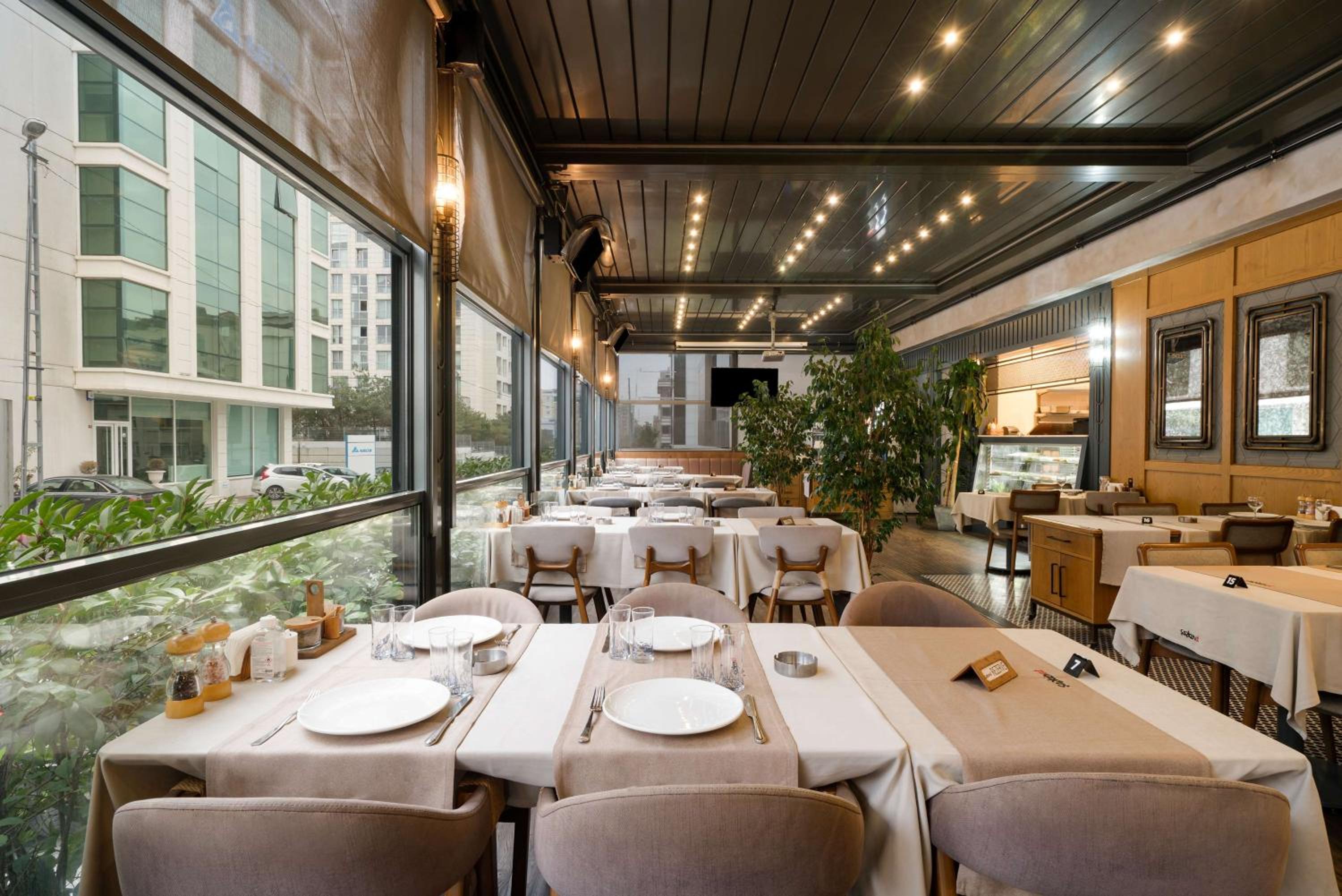 Park Inn by Radisson İstanbul Atasehir - Image 23