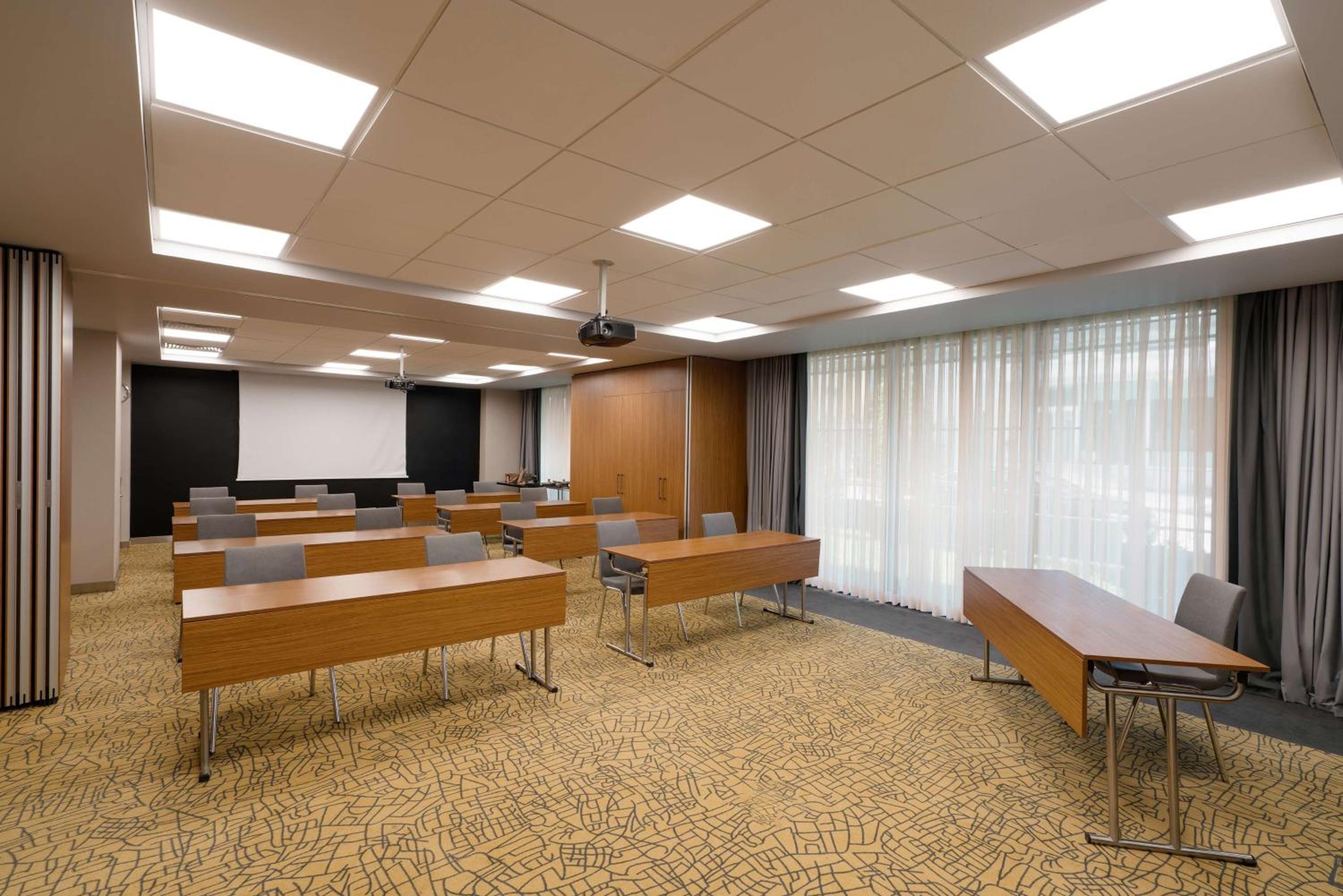 Park Inn by Radisson İstanbul Atasehir - Image 34