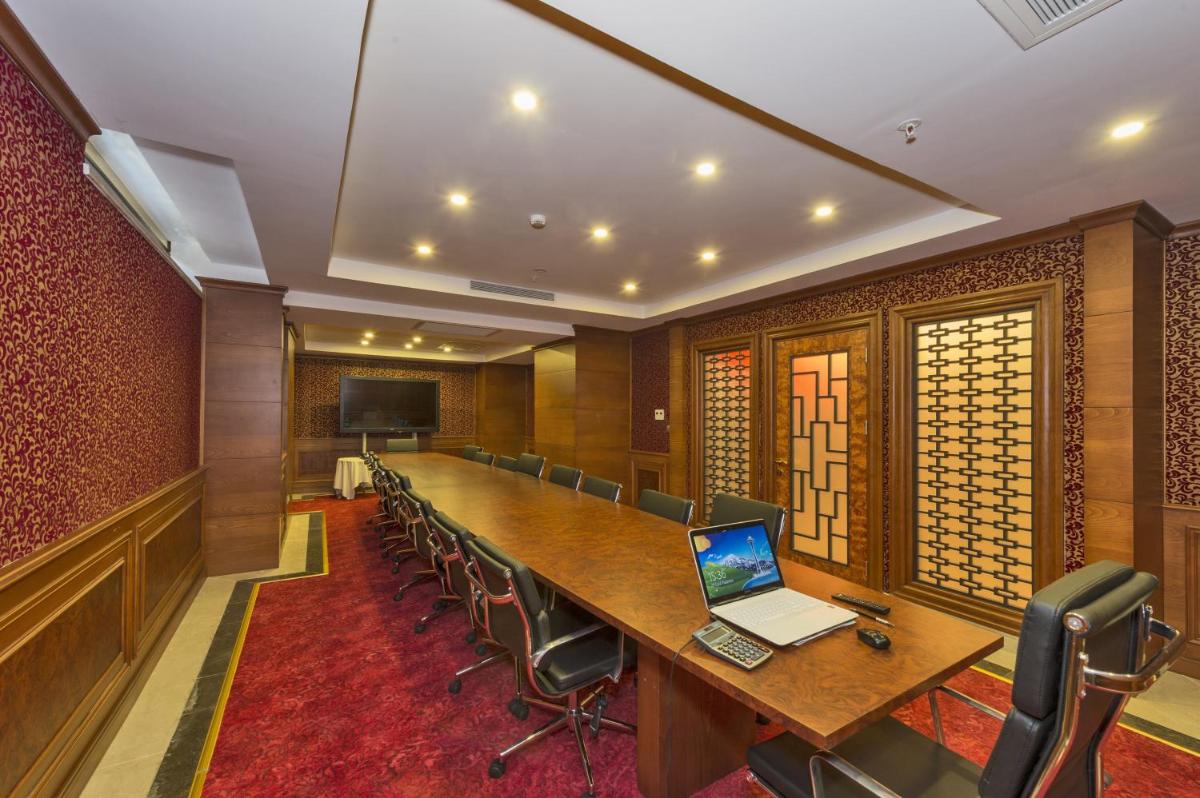 Glorious Otel - Image 66