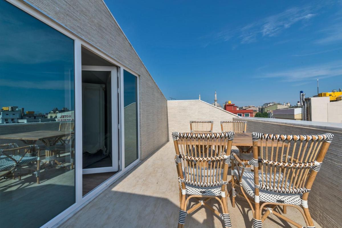 Glorious Otel - Image 71