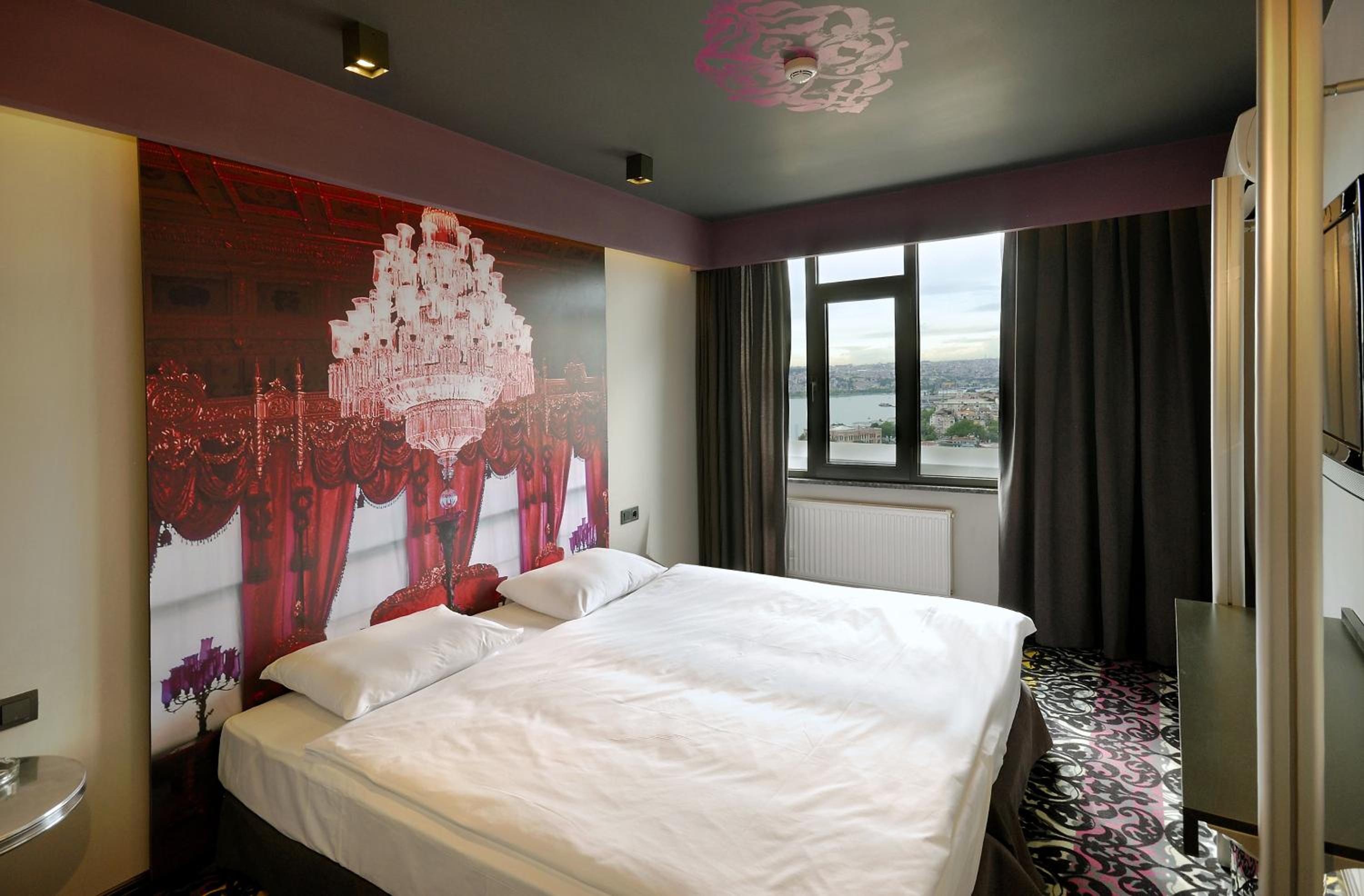 Tulip City Hotel - Image 41