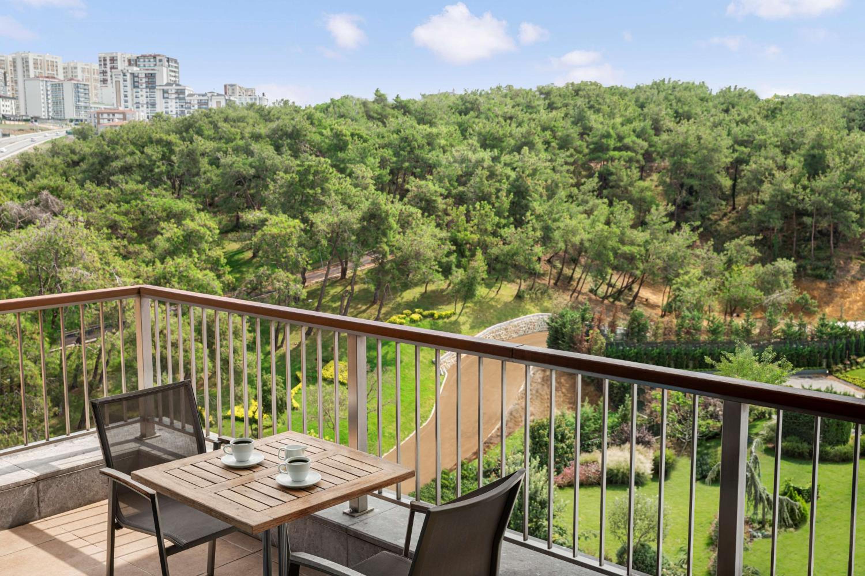 Radisson Blu Hotel & Spa, Istanbul Tuzla - Image 16