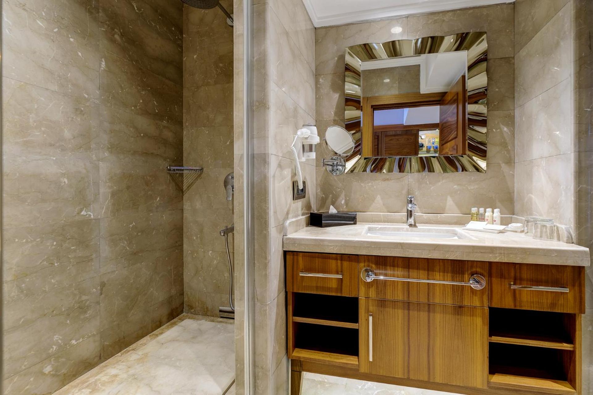 Days Hotel by Wyndham İstanbul Maltepe - Image 58