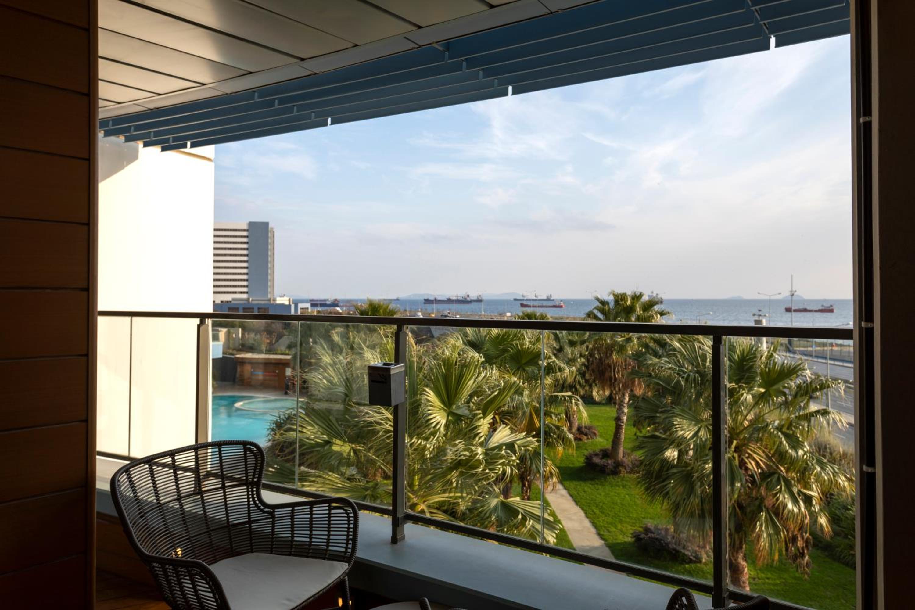 Radisson Blu Otel İstanbul Ottomare - Image 220