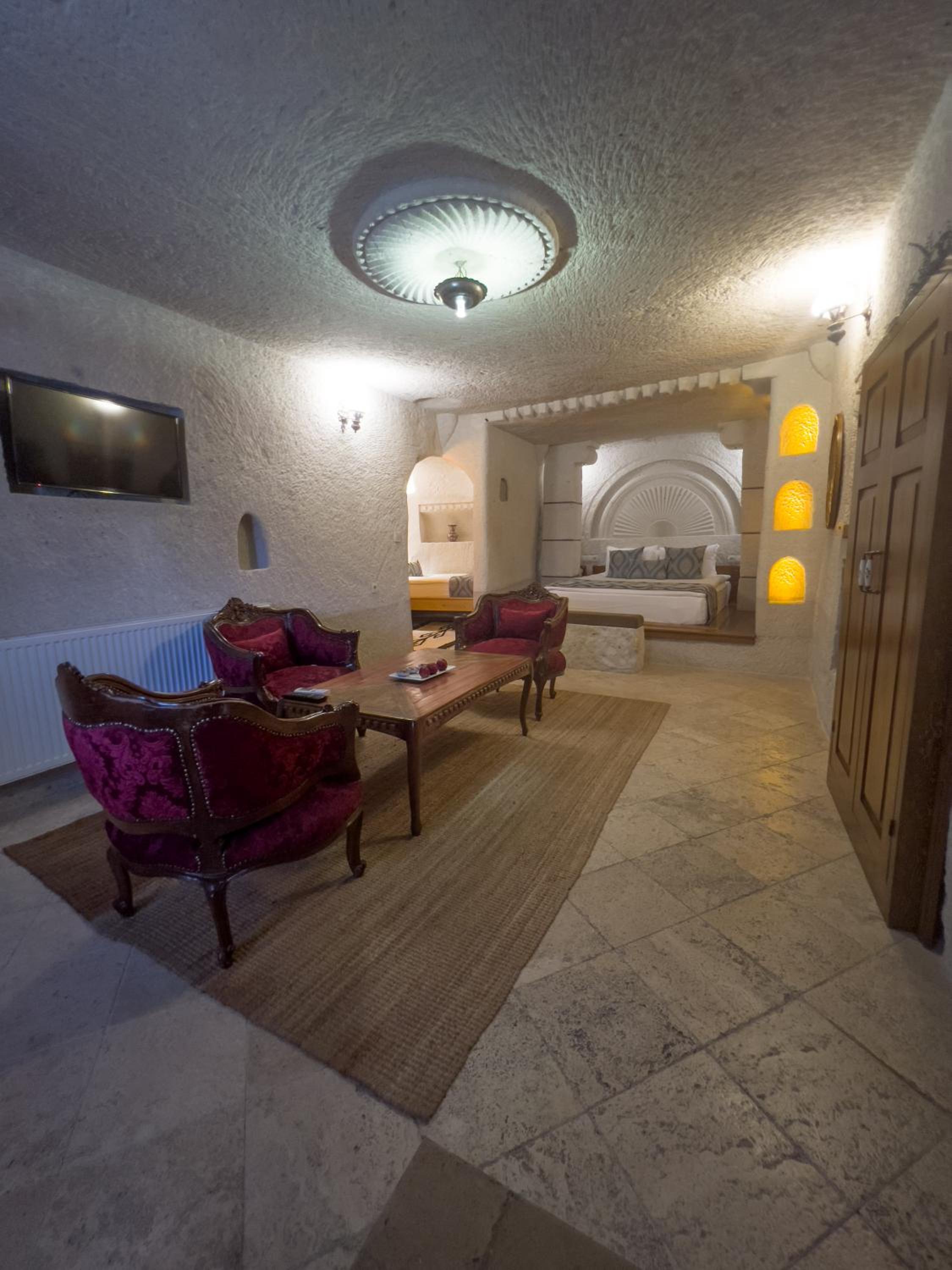 Local Cave House Hotel - Image 65