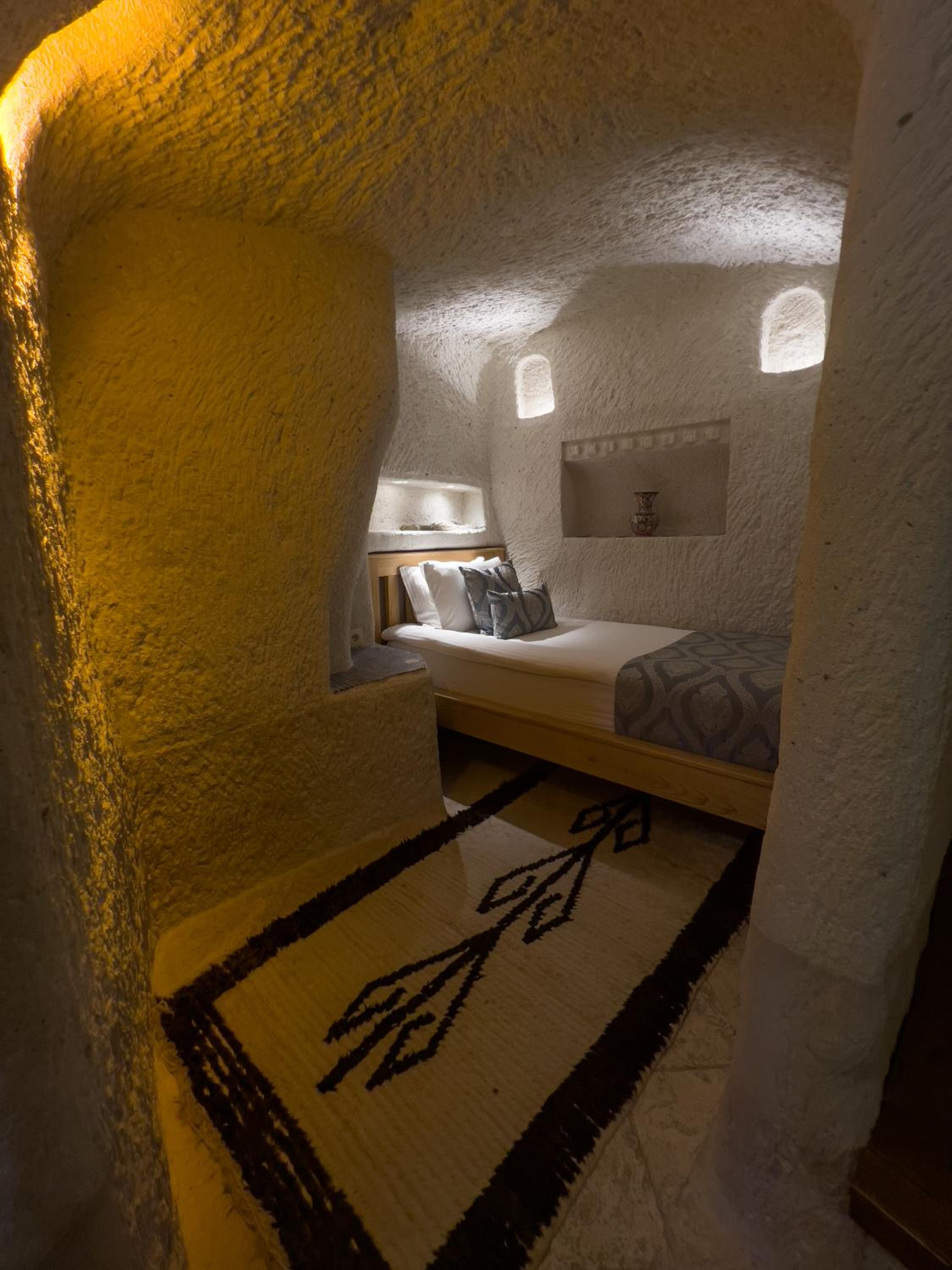 Local Cave House Hotel - Image 71