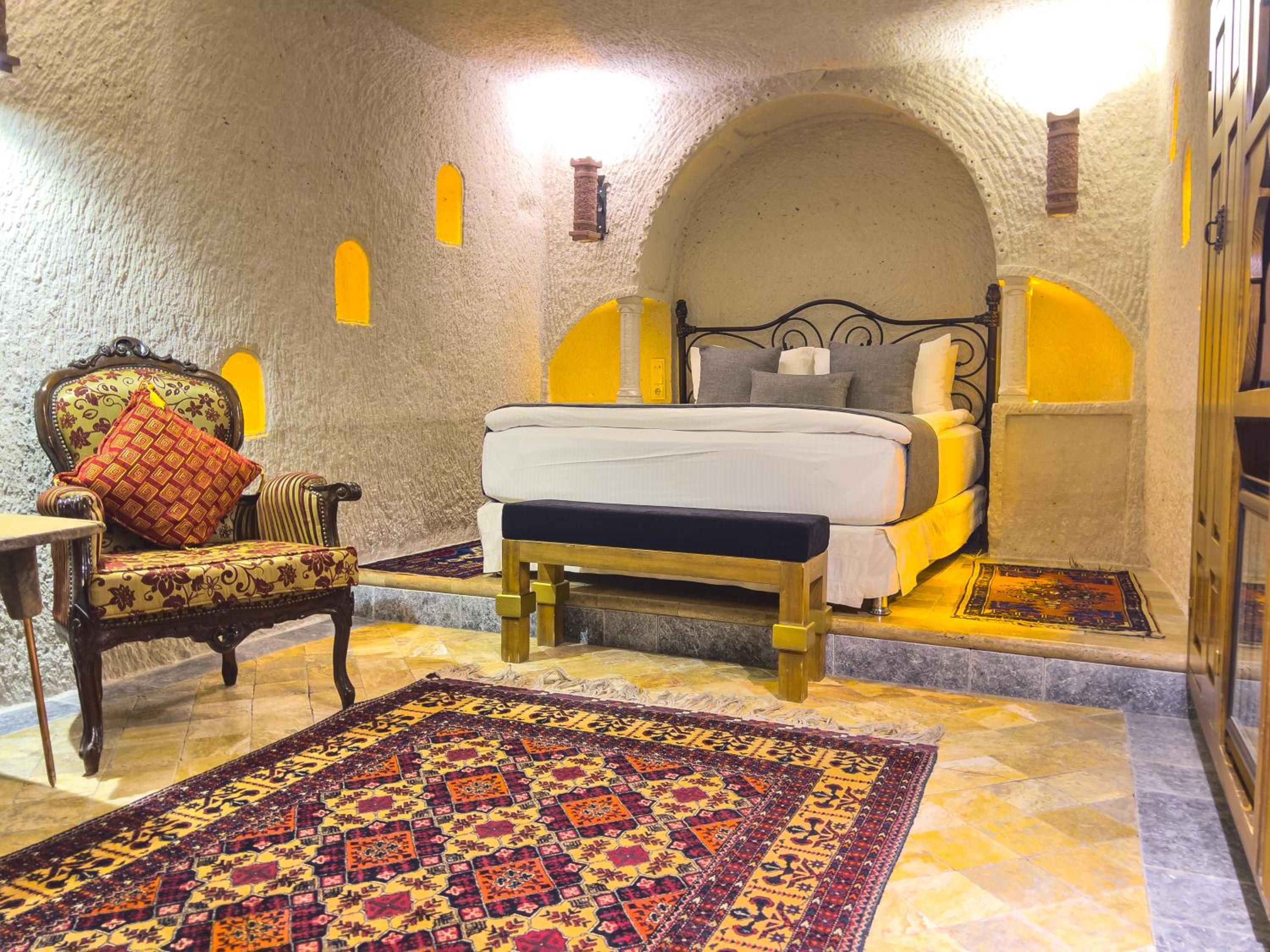 Local Cave House Hotel - Image 110