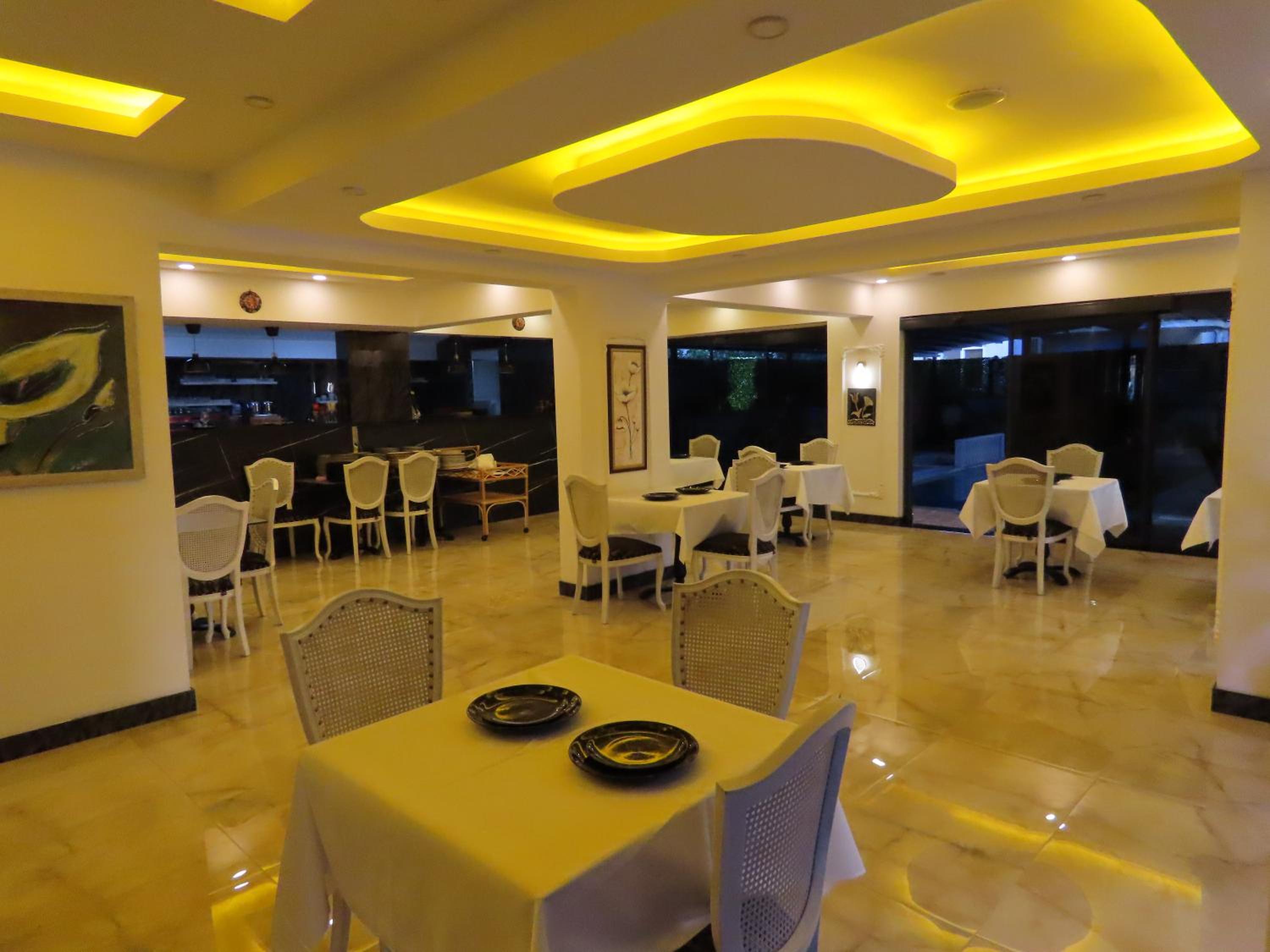 Kadeer Hotel - Image 30