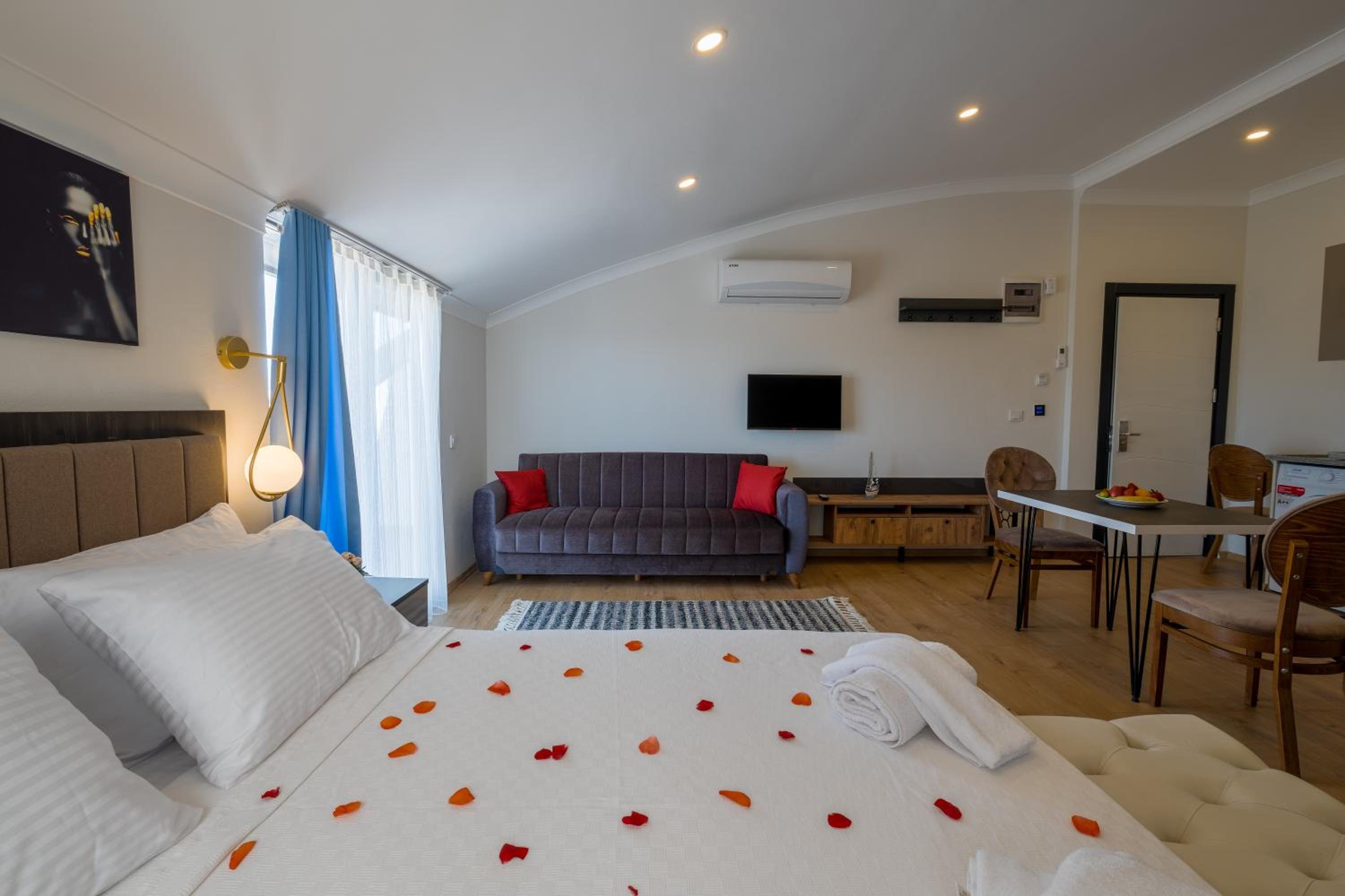 Tanrise City Residence - Image 10