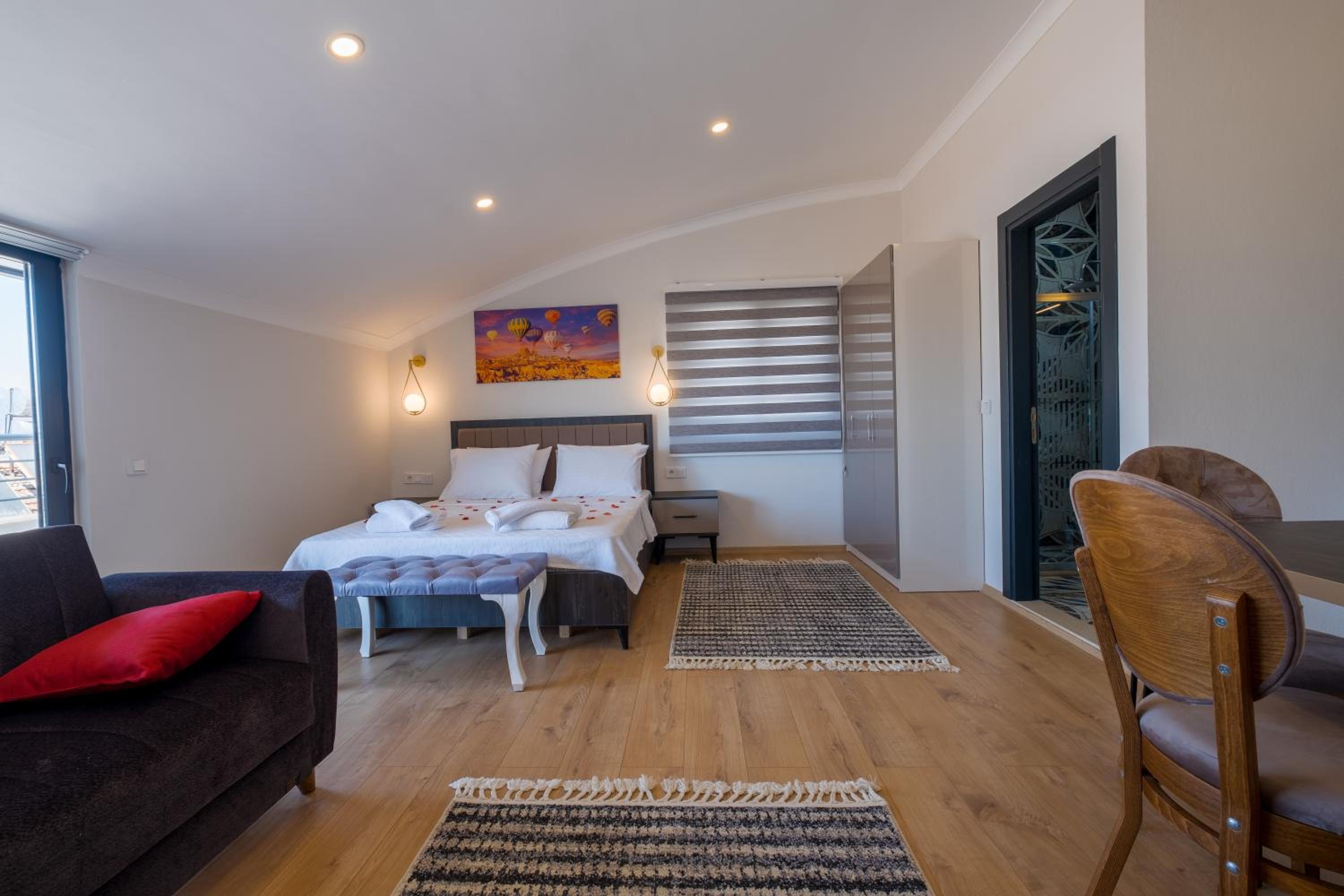 Tanrise City Residence - Image 23