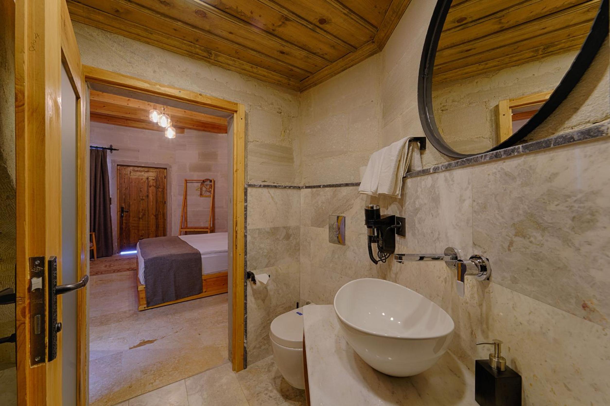Concept Cave Suites - Image 35