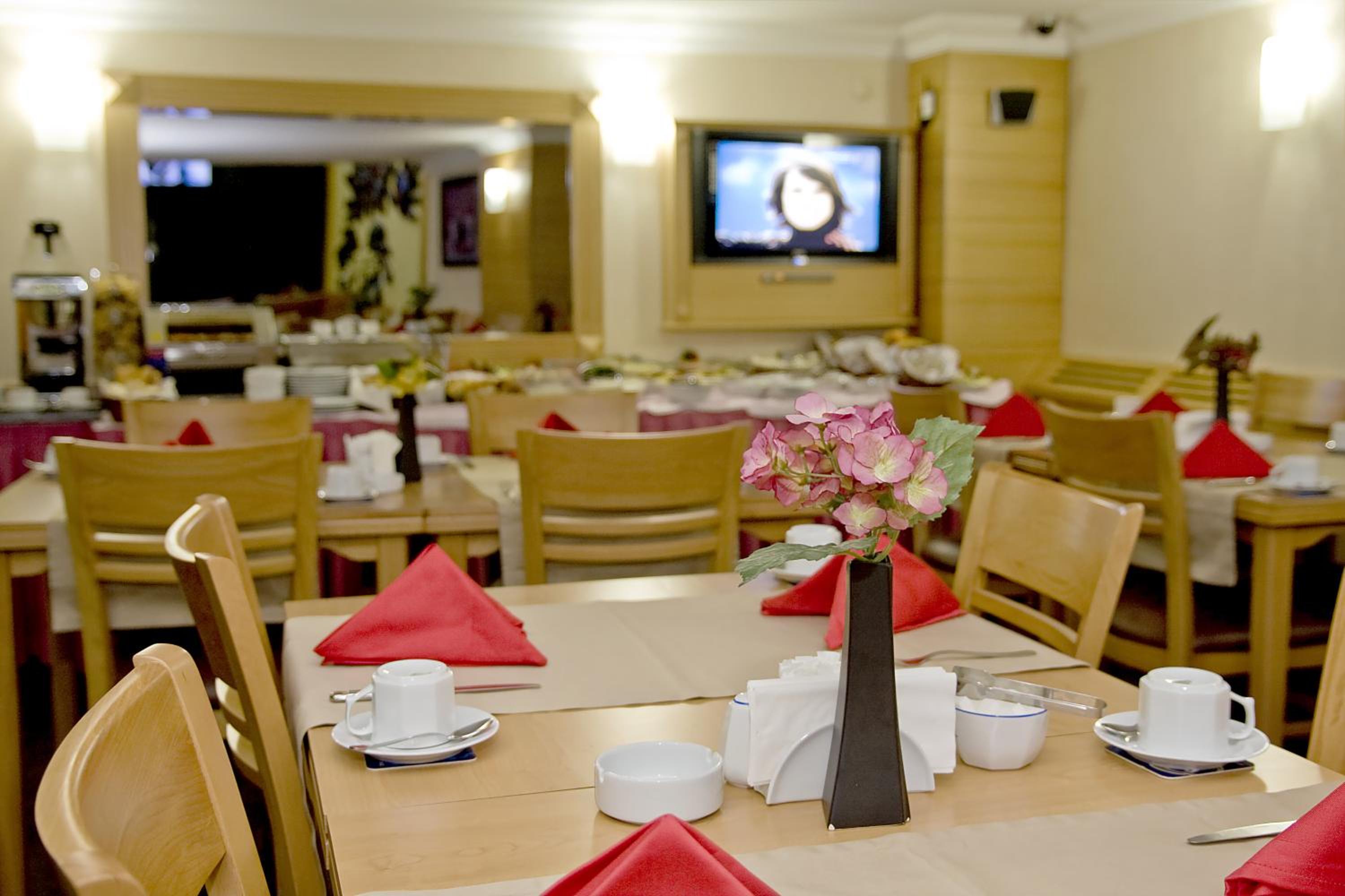Park Star Otel Taksim - Image 29