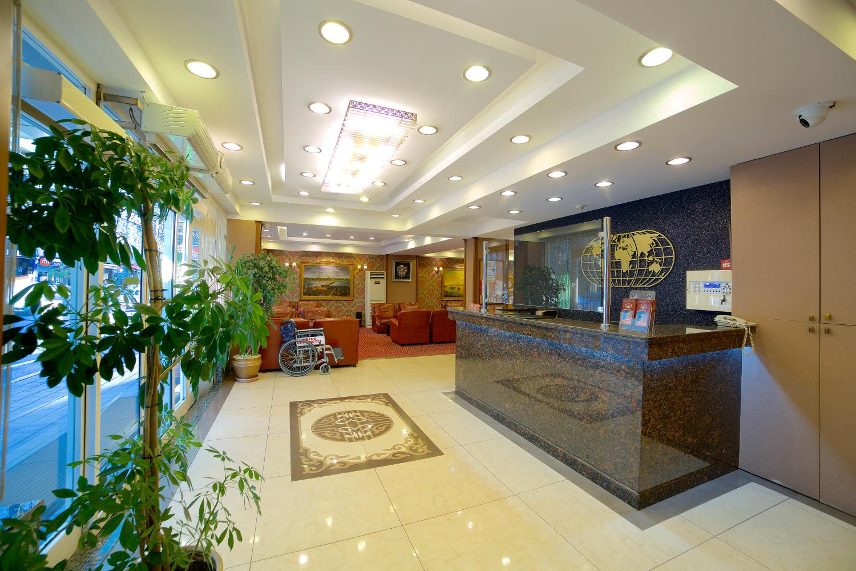 Grand Unal Otel - Image 9