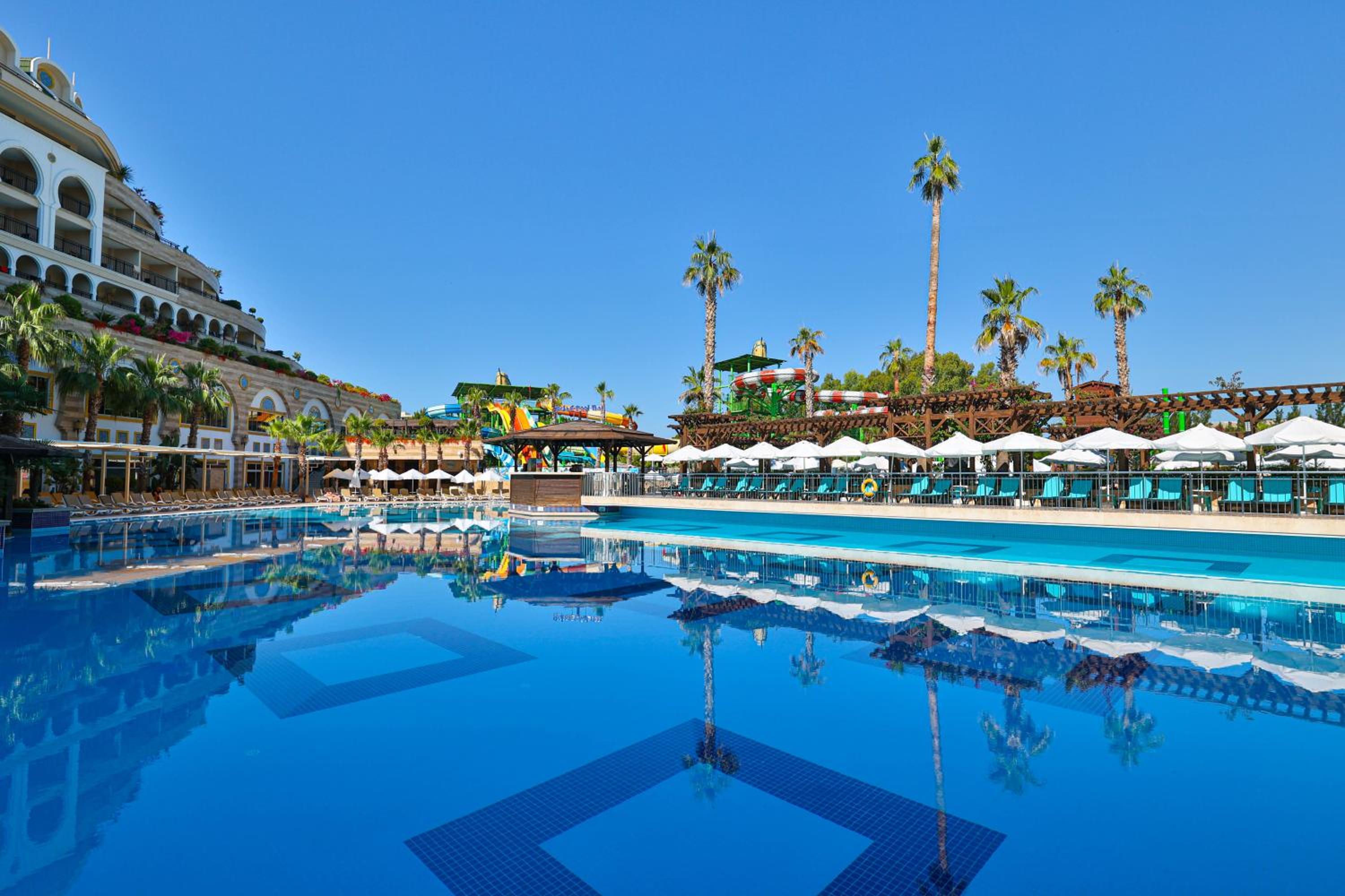 Crystal Sunset Luxury Resort & Spa - Ultimate All Inclusive - Image 11