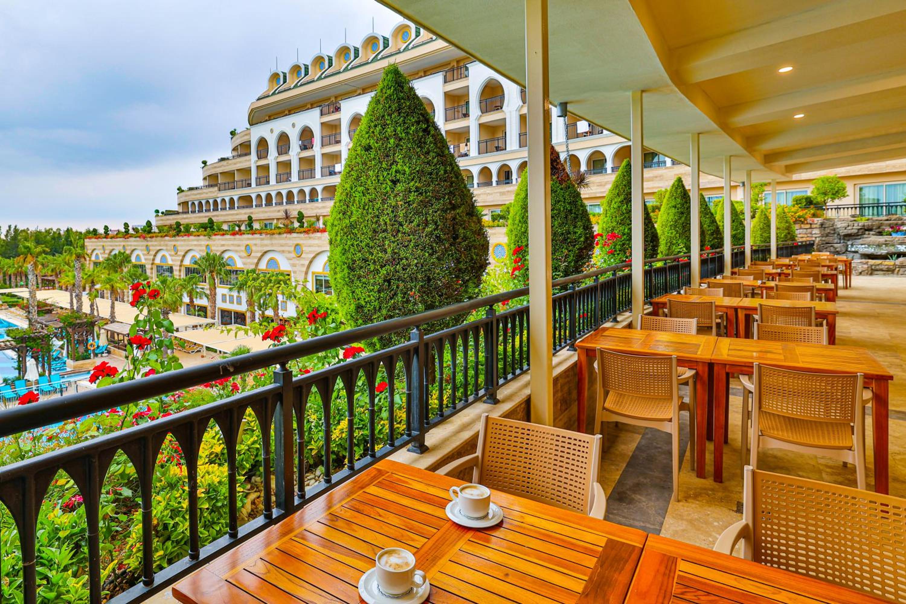 Crystal Sunset Luxury Resort & Spa - Ultimate All Inclusive - Image 40