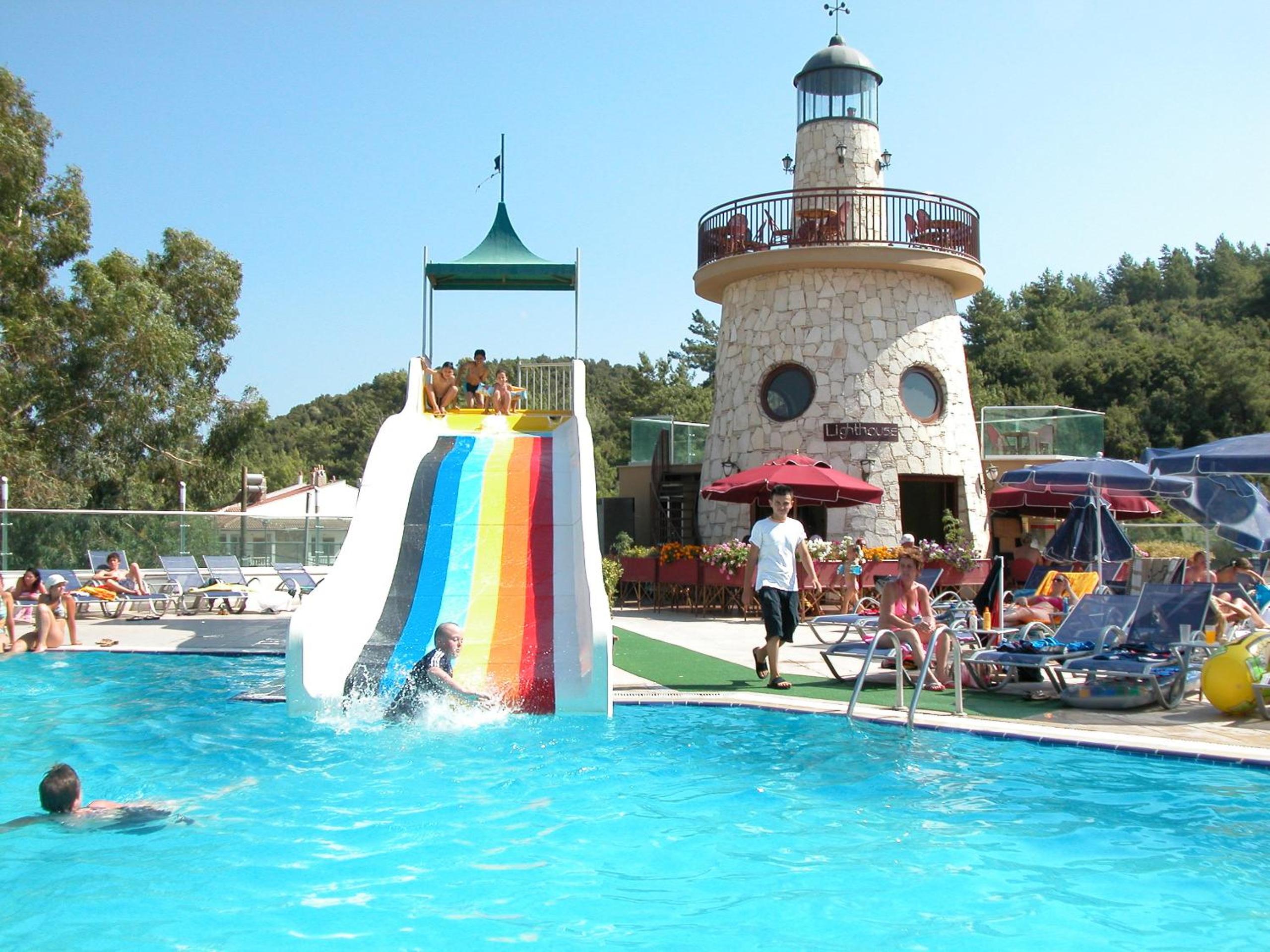 Grand Cettia Hotel - Image 10