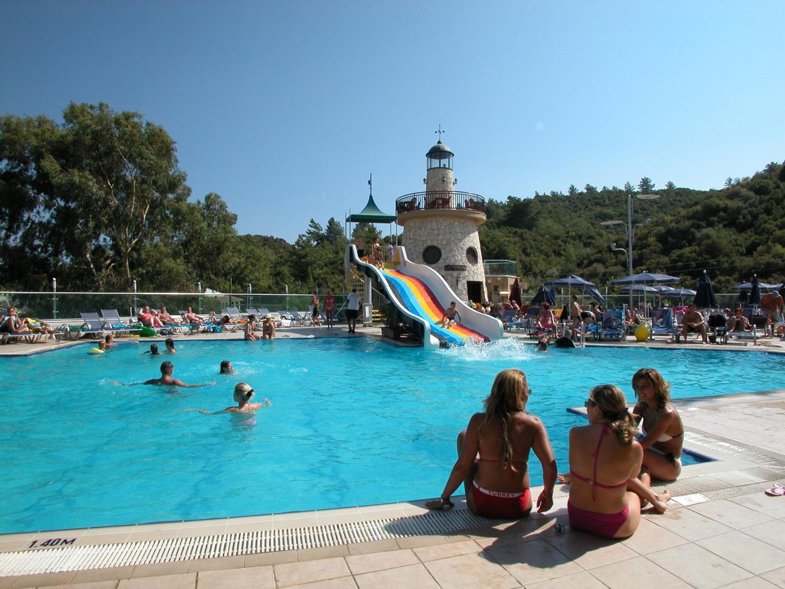 Grand Cettia Hotel - Image 9