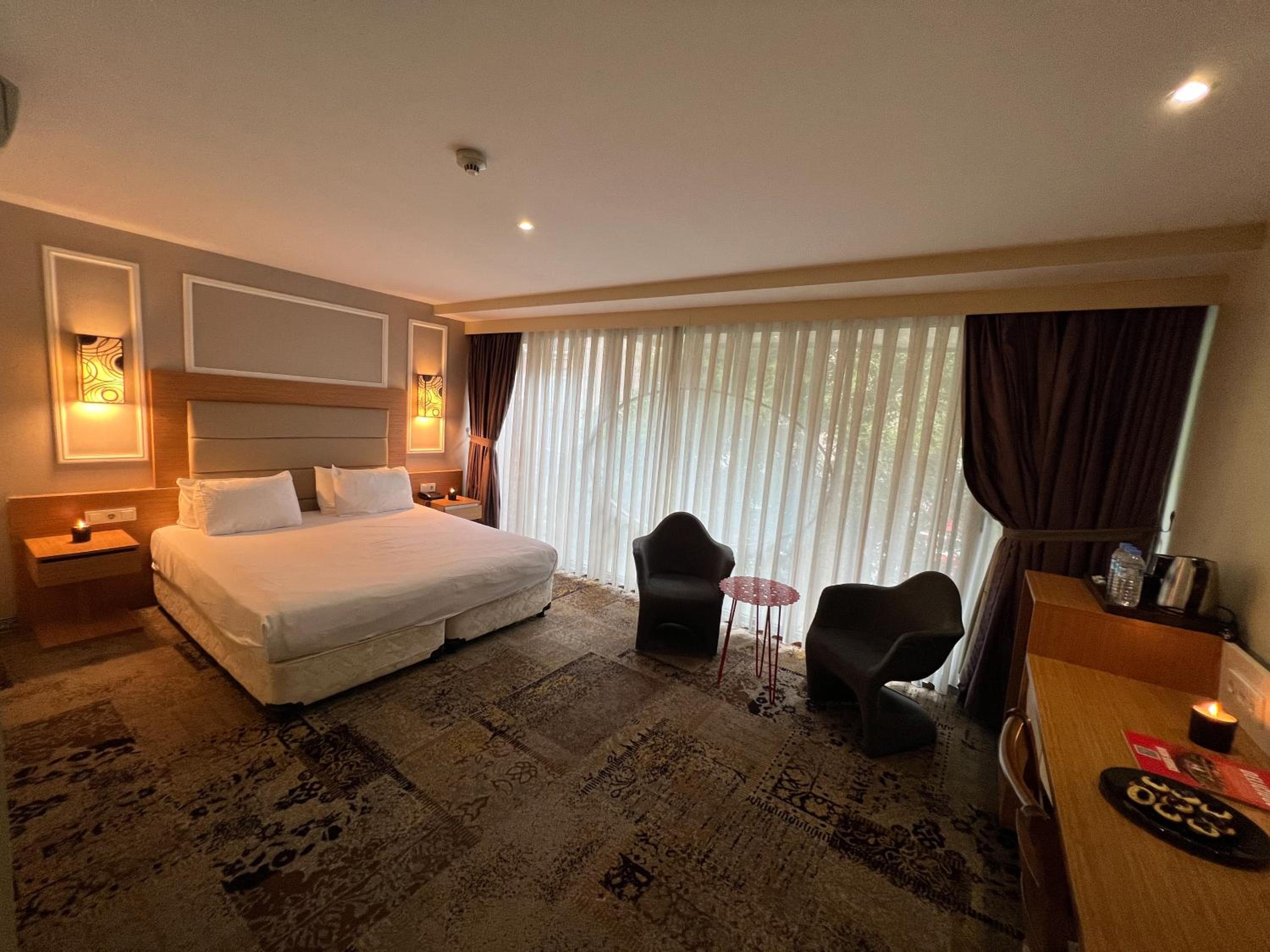 All Seasons Hotel - Image 59
