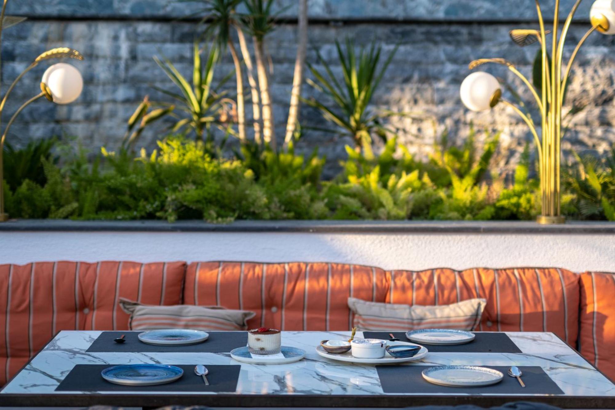 Unique Life Style Hotel - Image 81
