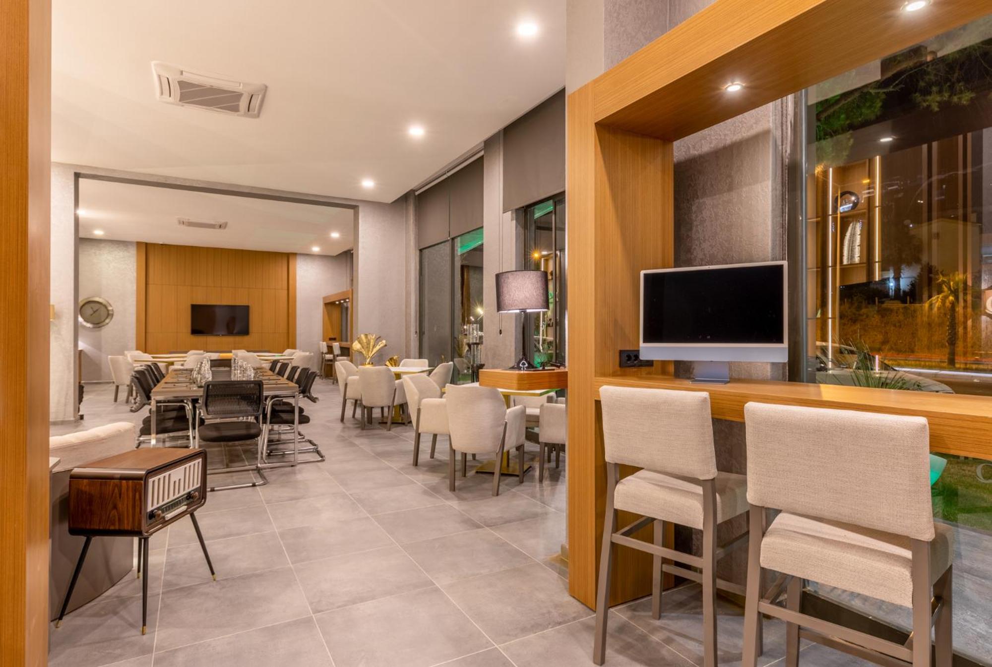 Unique Life Style Hotel - Image 74