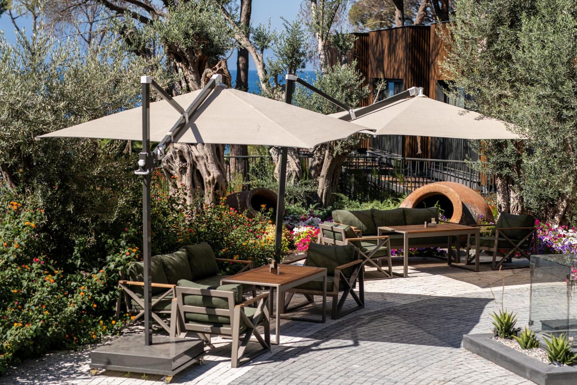 Unique Life Style Hotel - Image 92