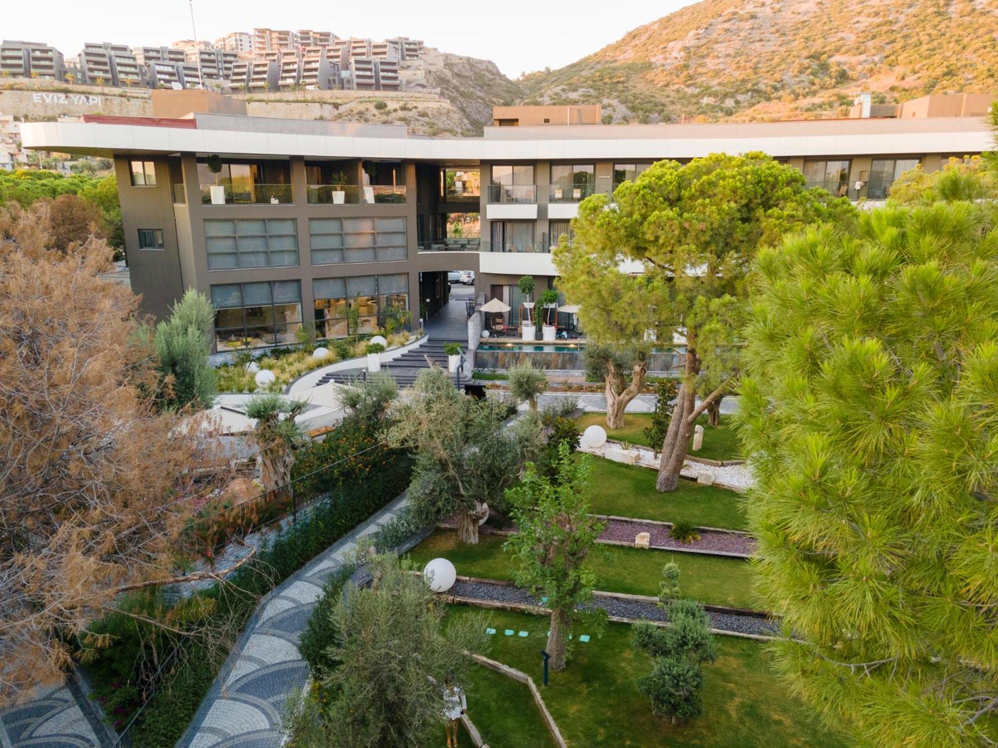 Unique Life Style Hotel - Image 6