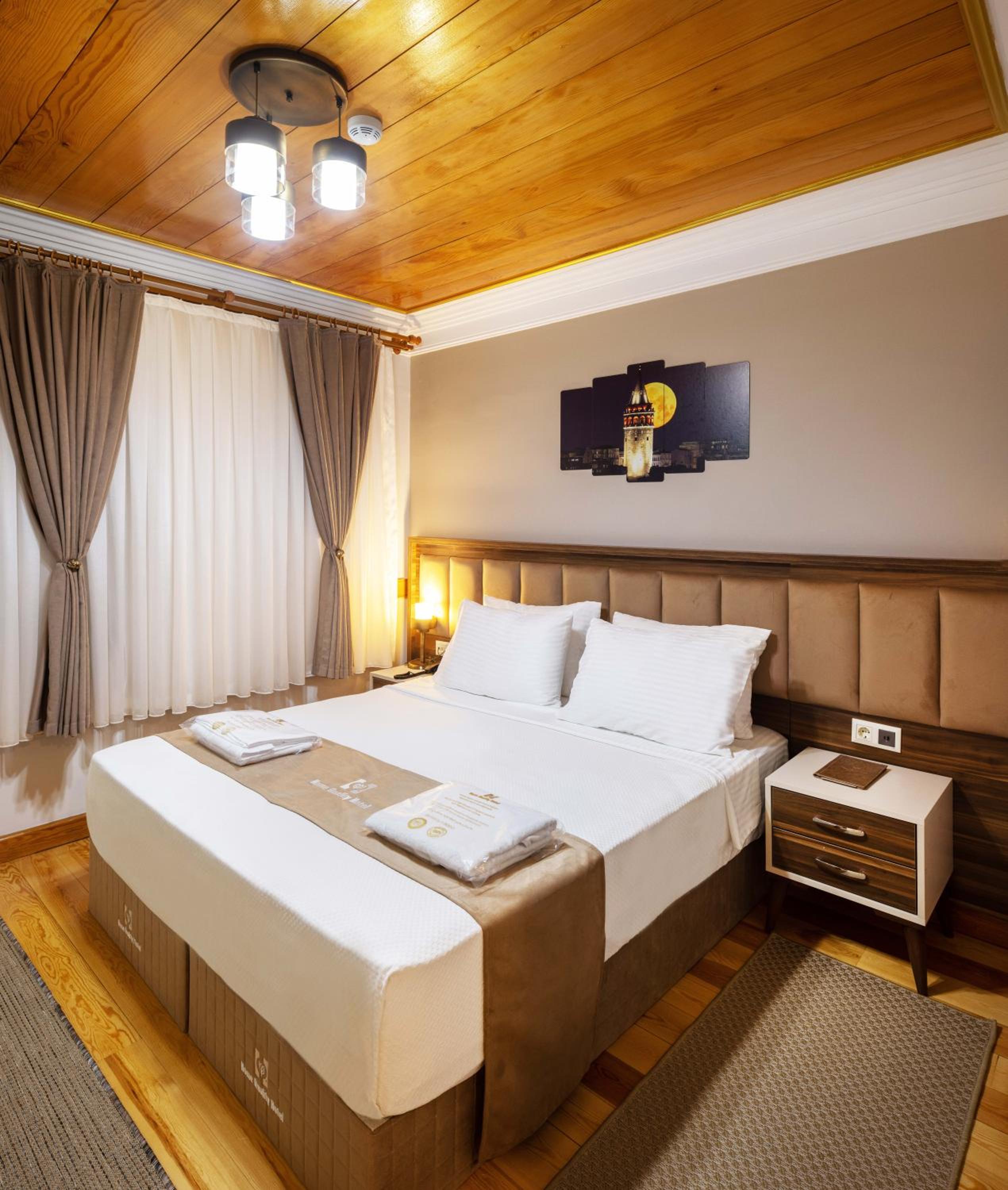 HOME QUALITY HOTEL - Image 31