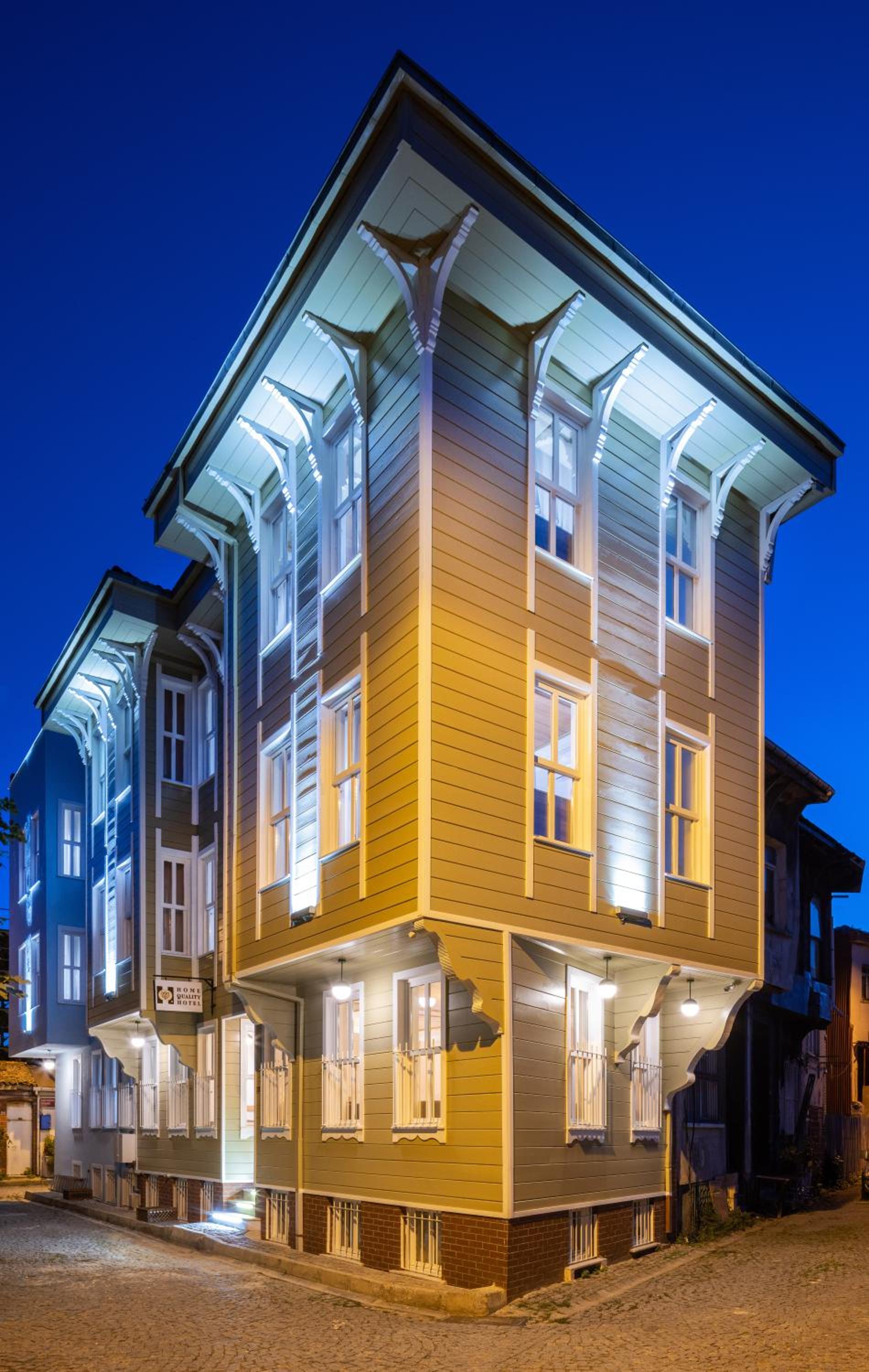 HOME QUALITY HOTEL - Image 22