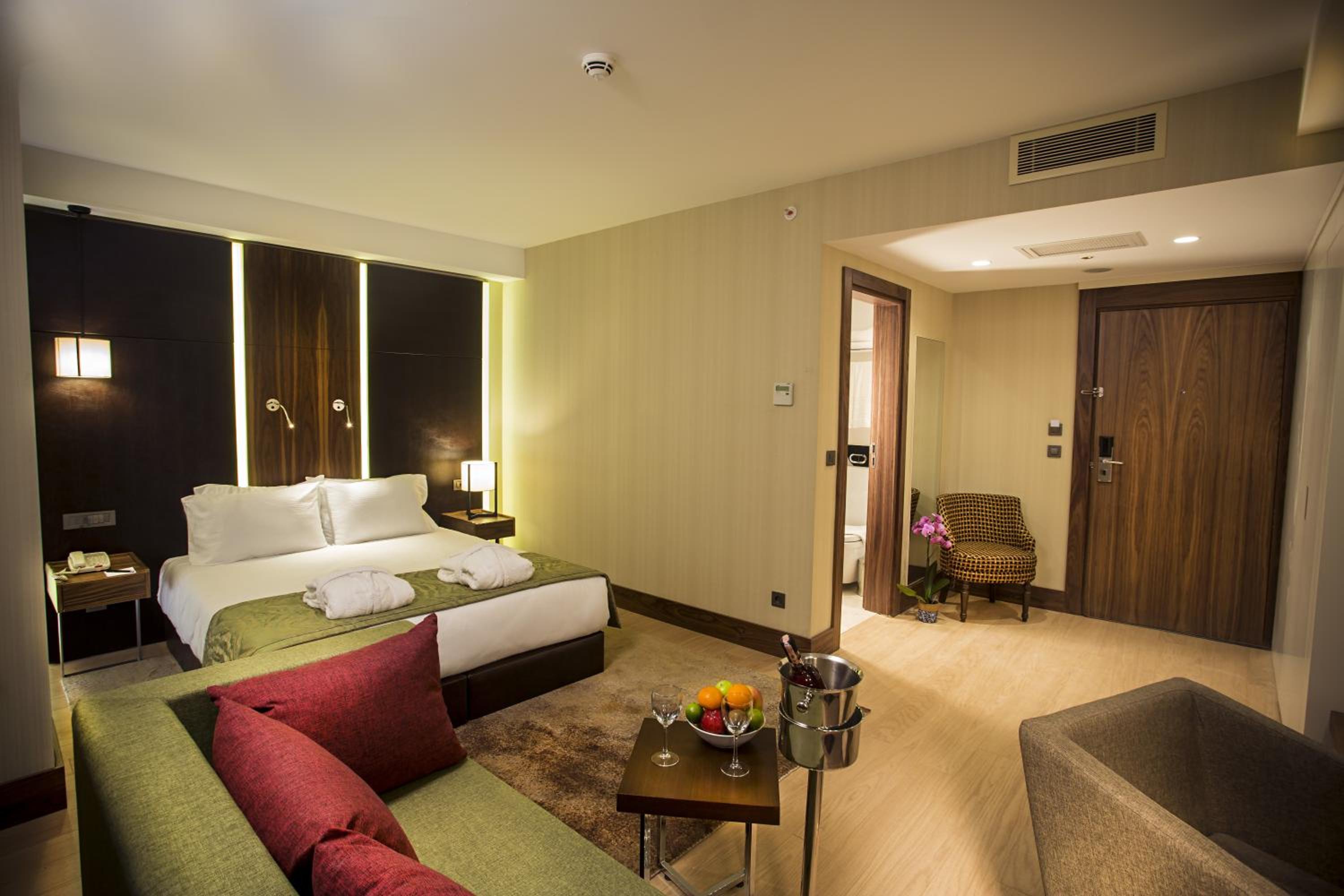 Ramada by Wyndham İstanbul Florya - Image 18