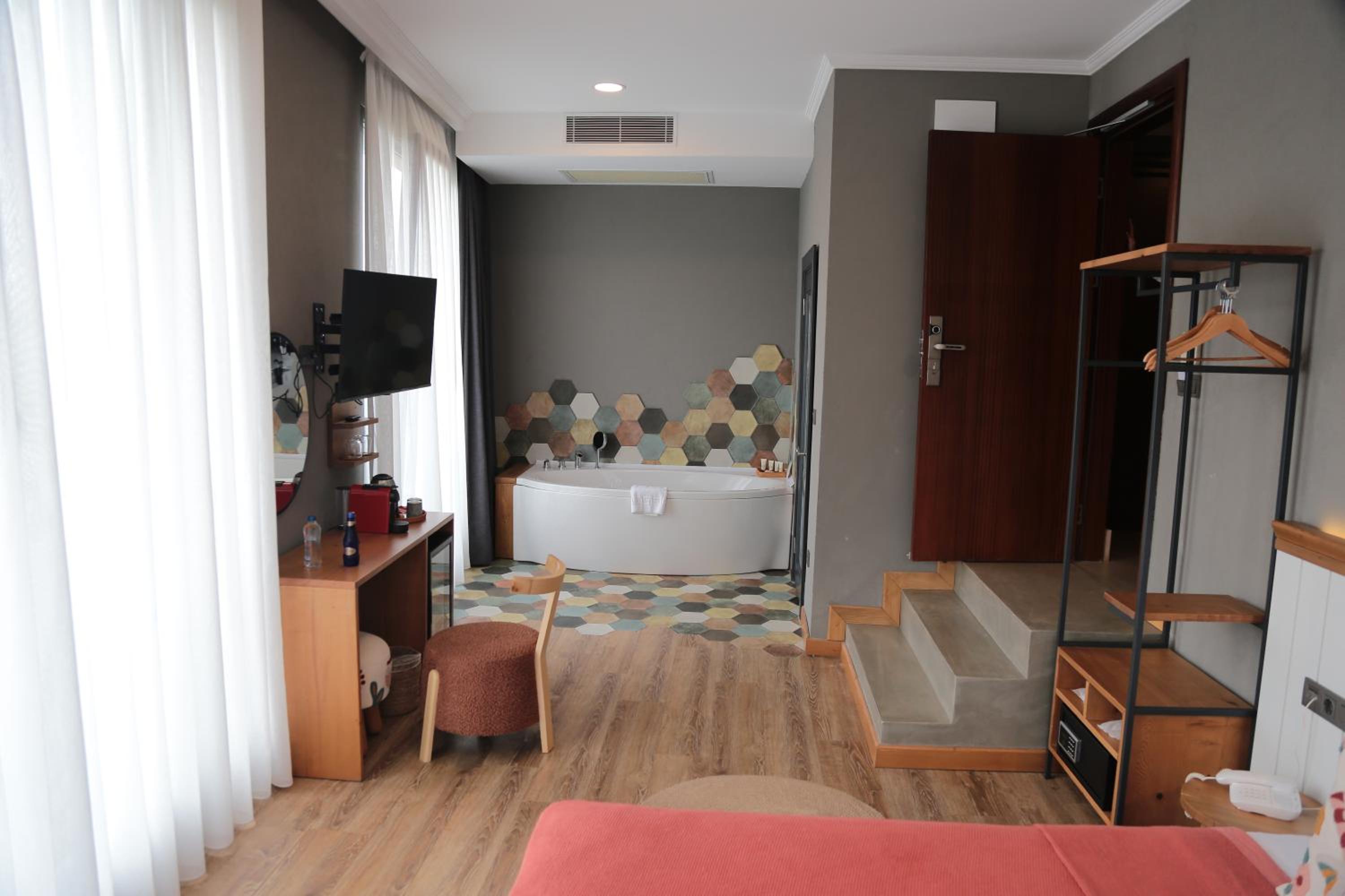 Petrion Otel - Image 71