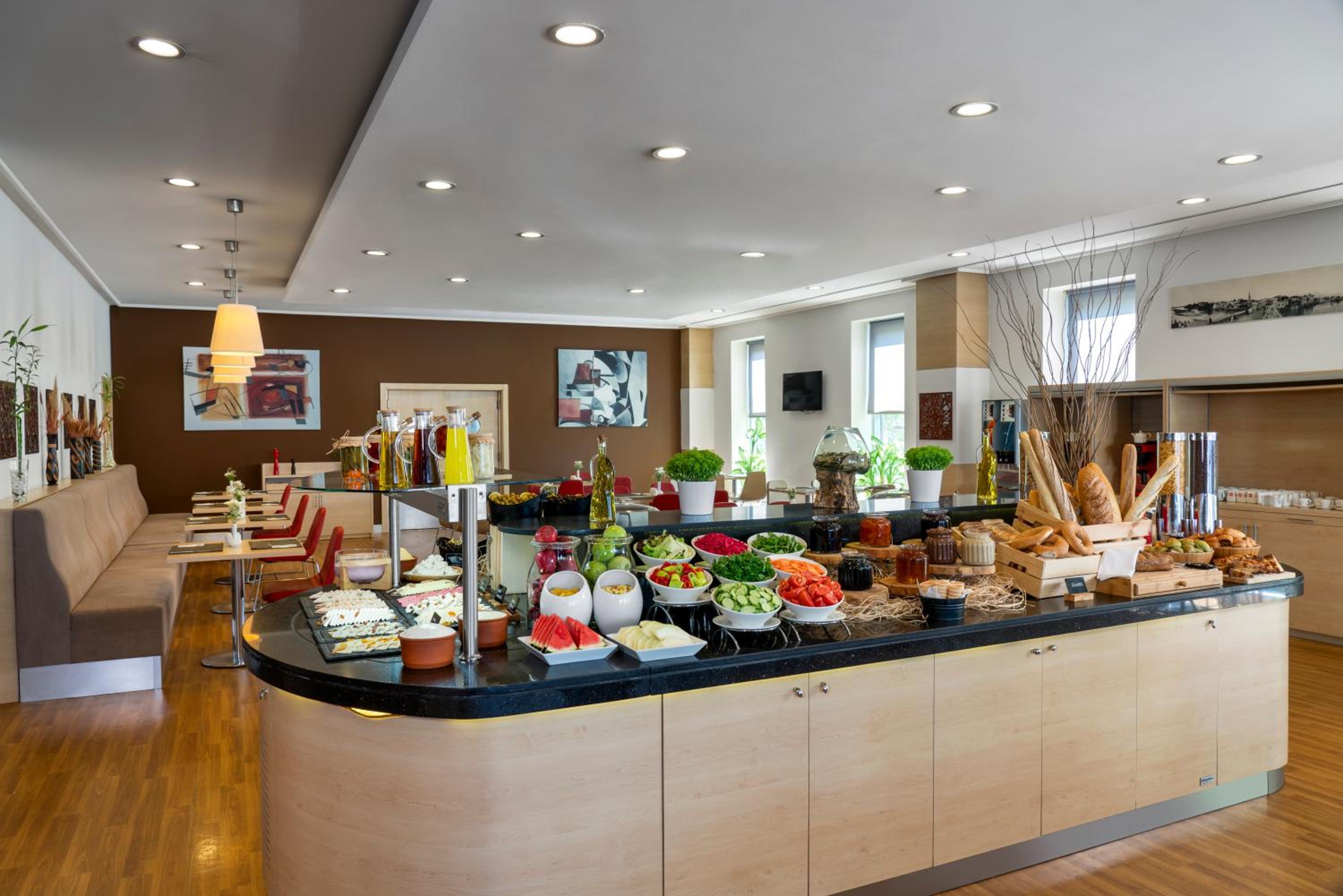 ibis Adana - Image 29